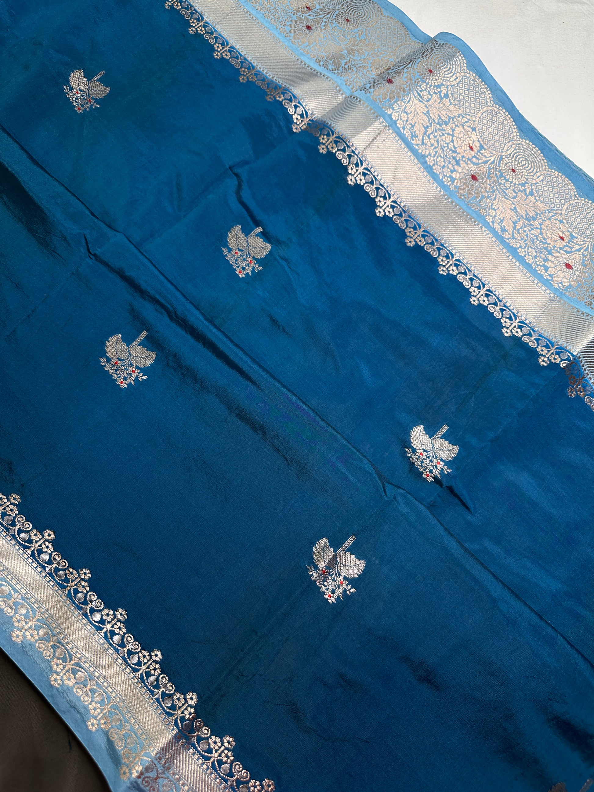 Blue Raw Mango Light Weight Silk Saree - 