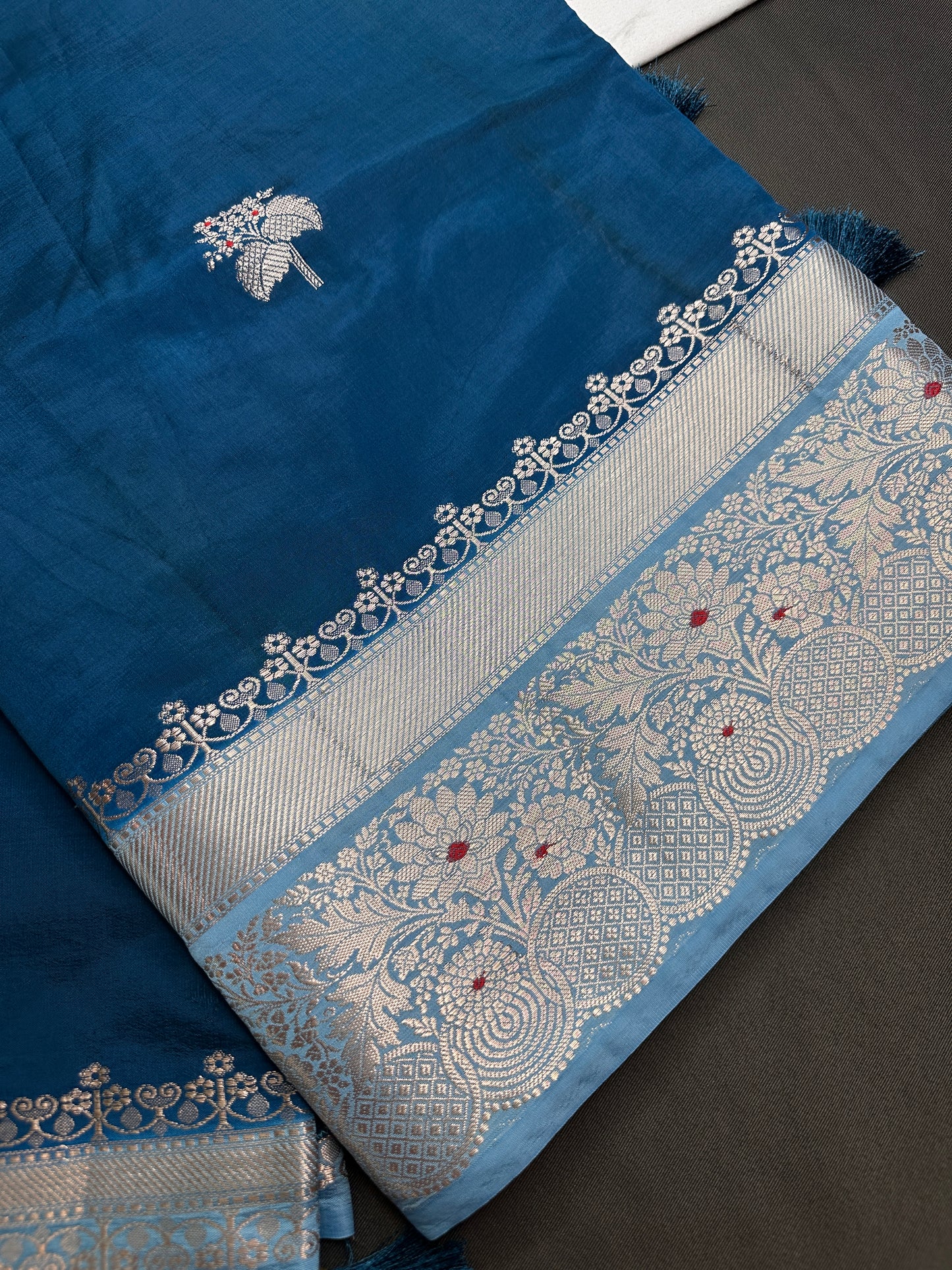 Blue Raw Mango Light Weight Silk Saree - 