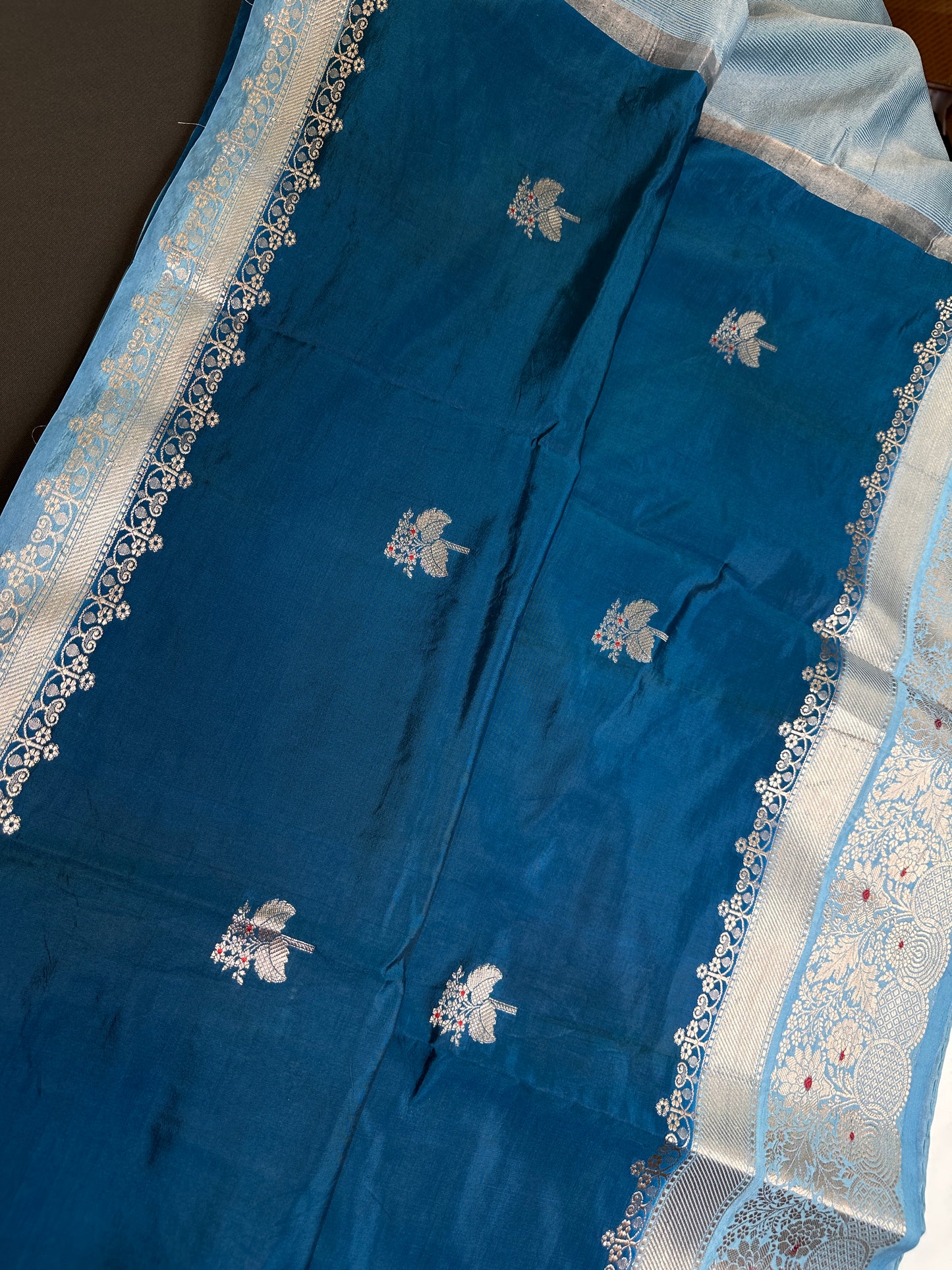 Blue Raw Mango Light Weight Silk Saree - 