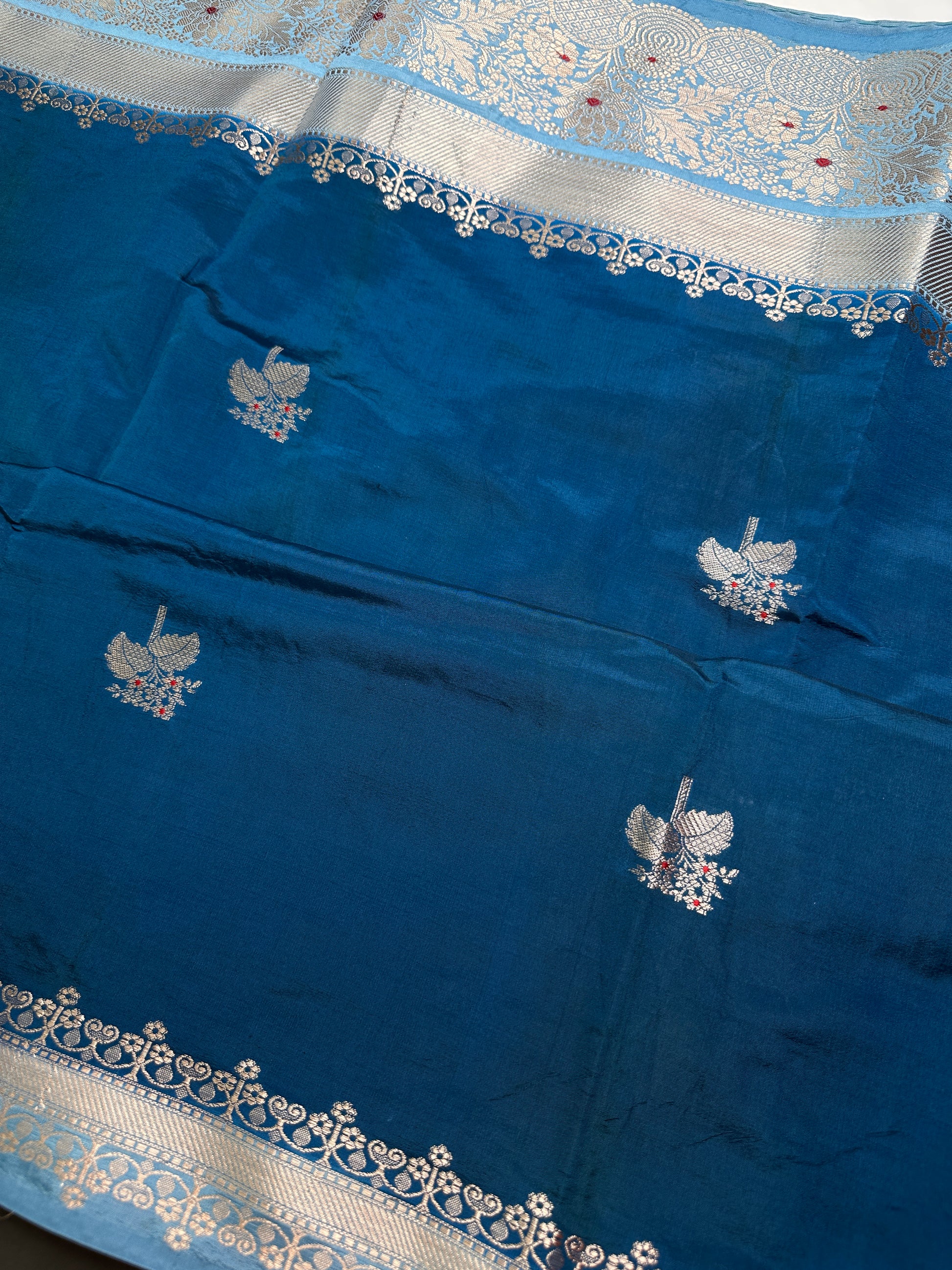Blue Raw Mango Light Weight Silk Saree - 