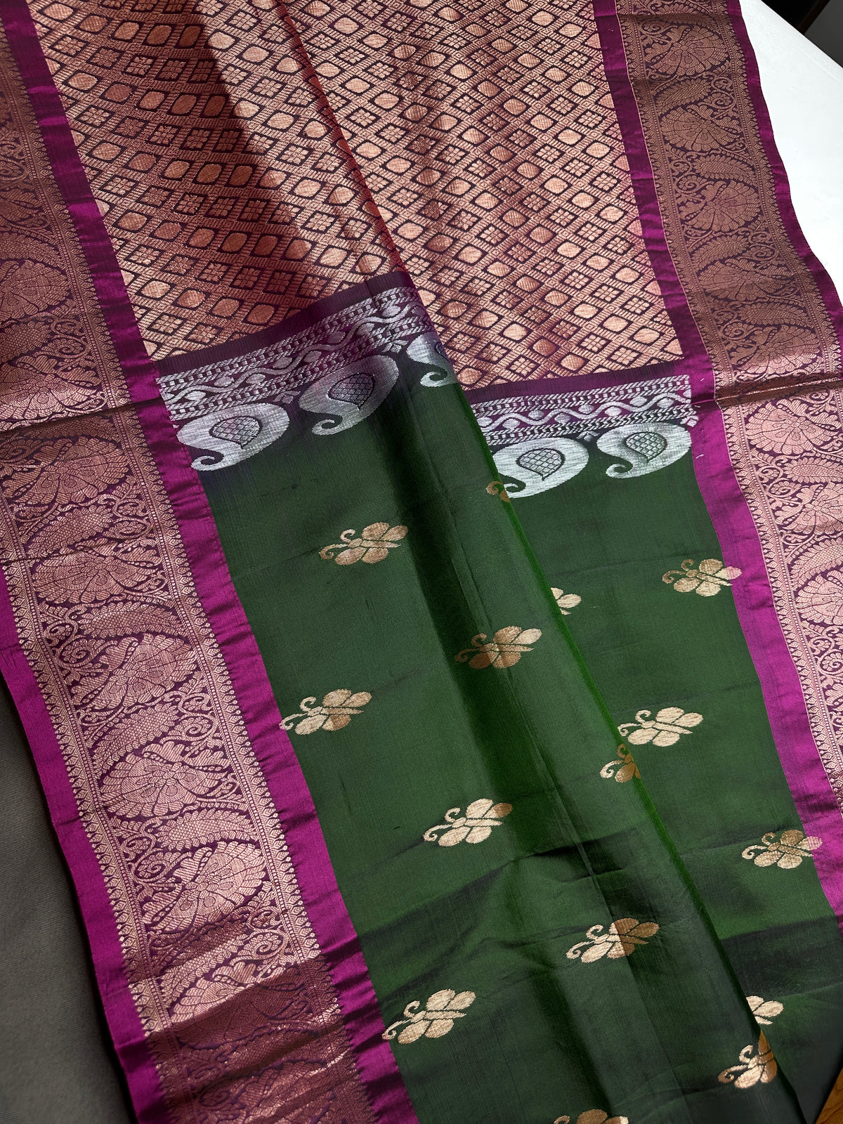 Kanchi Pattu Green Magenta Pure Silk Saree - 