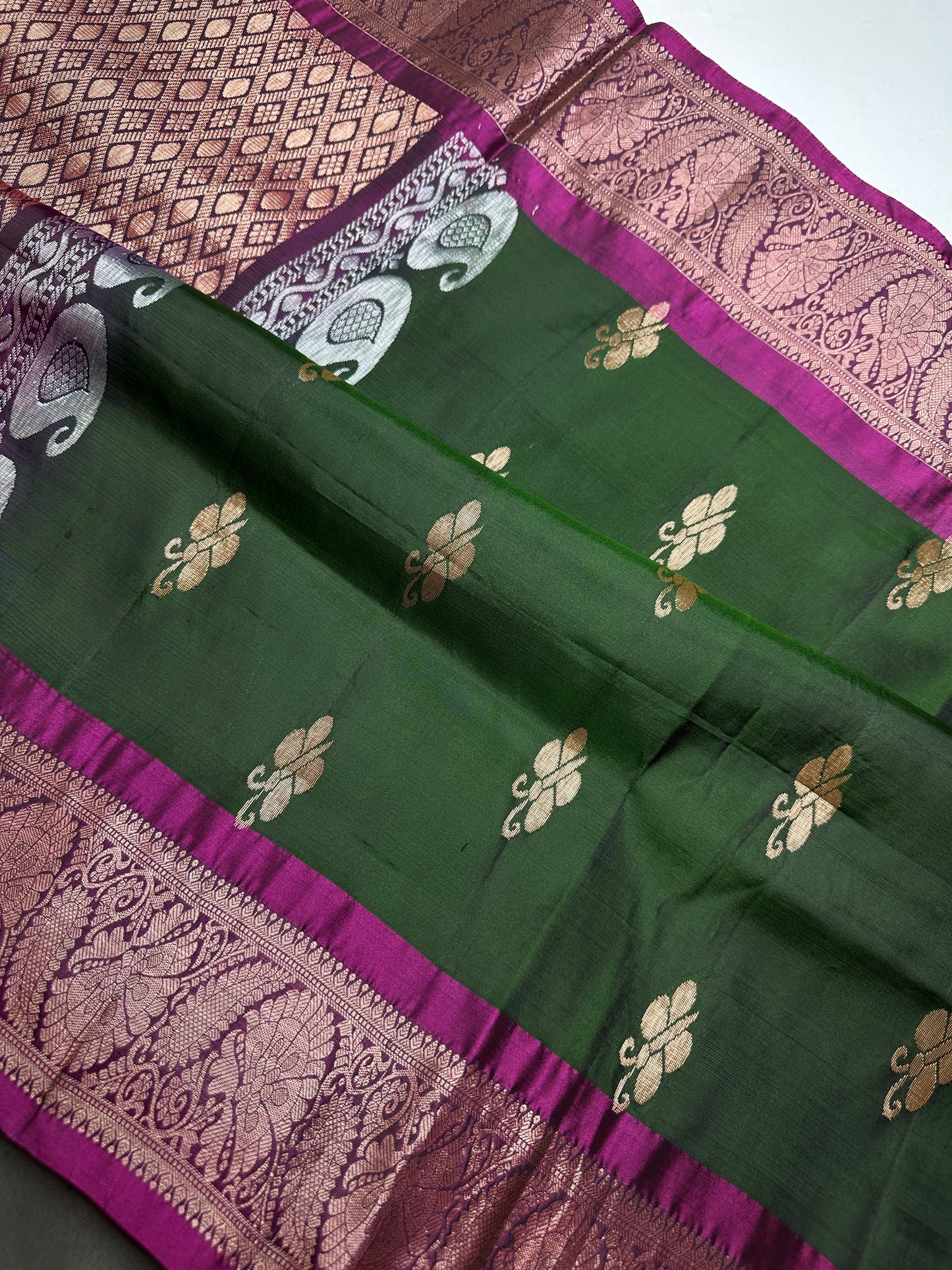 Kanchi Pattu Green Magenta Pure Silk Saree - 
