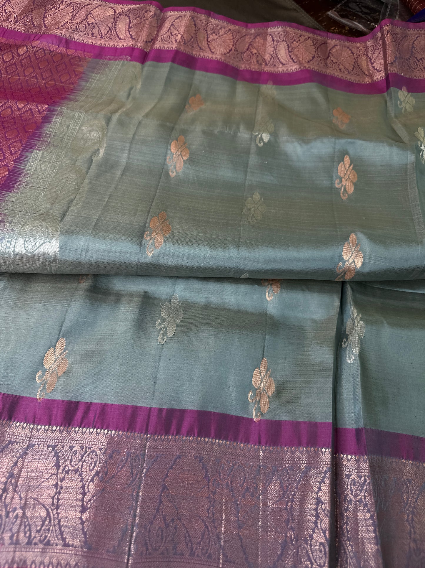Kanchi Pattu Grey Lavender Pure Silk Saree - 