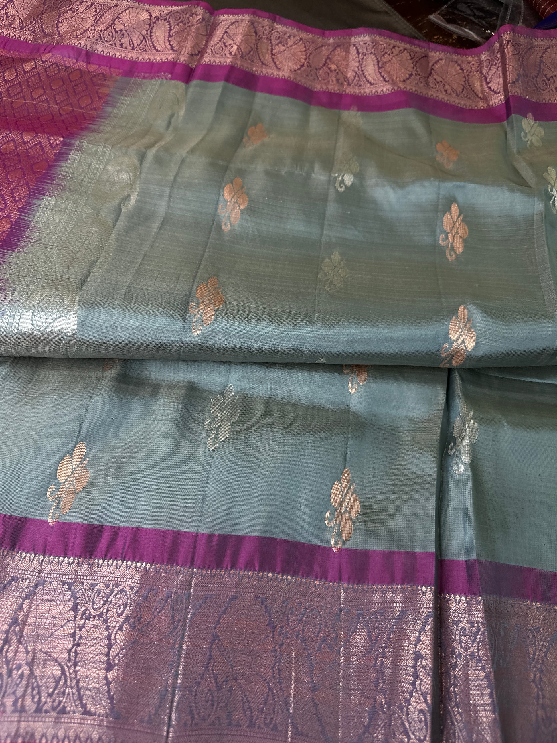 Kanchi Pattu Grey Lavender Pure Silk Saree - 