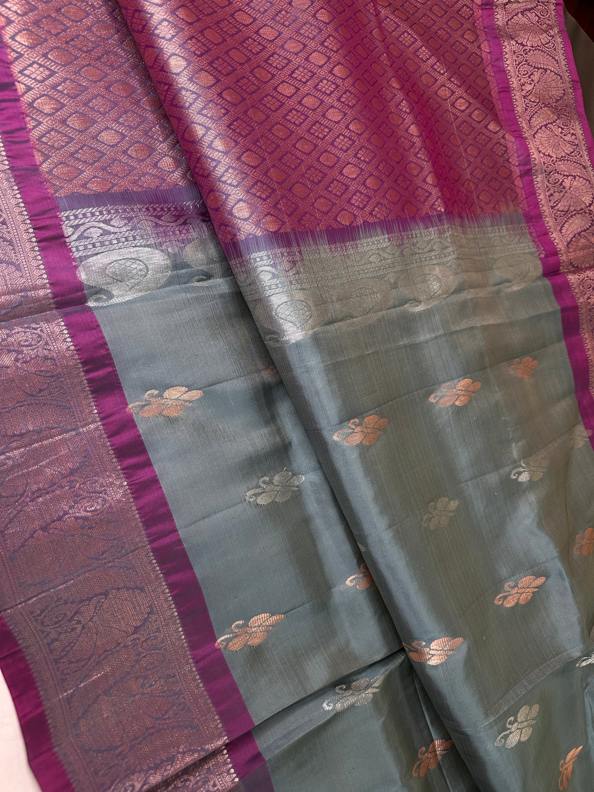 Kanchi Pattu Grey Lavender Pure Silk Saree - 
