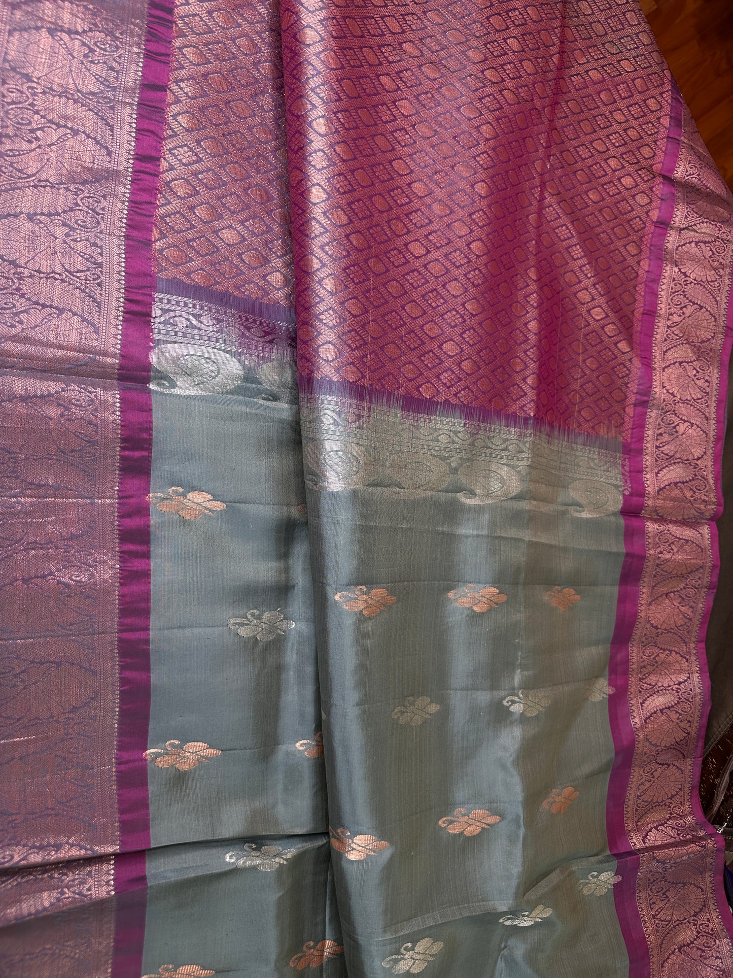 Kanchi Pattu Grey Lavender Pure Silk Saree - 