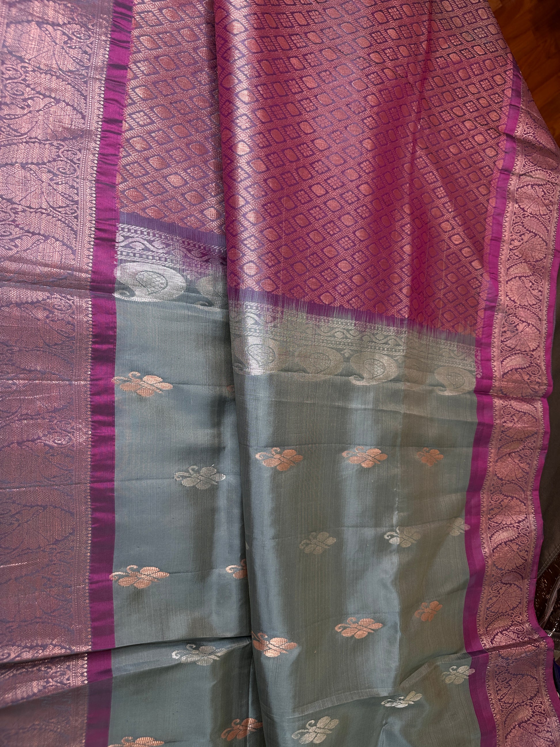 Kanchi Pattu Grey Lavender Pure Silk Saree - 