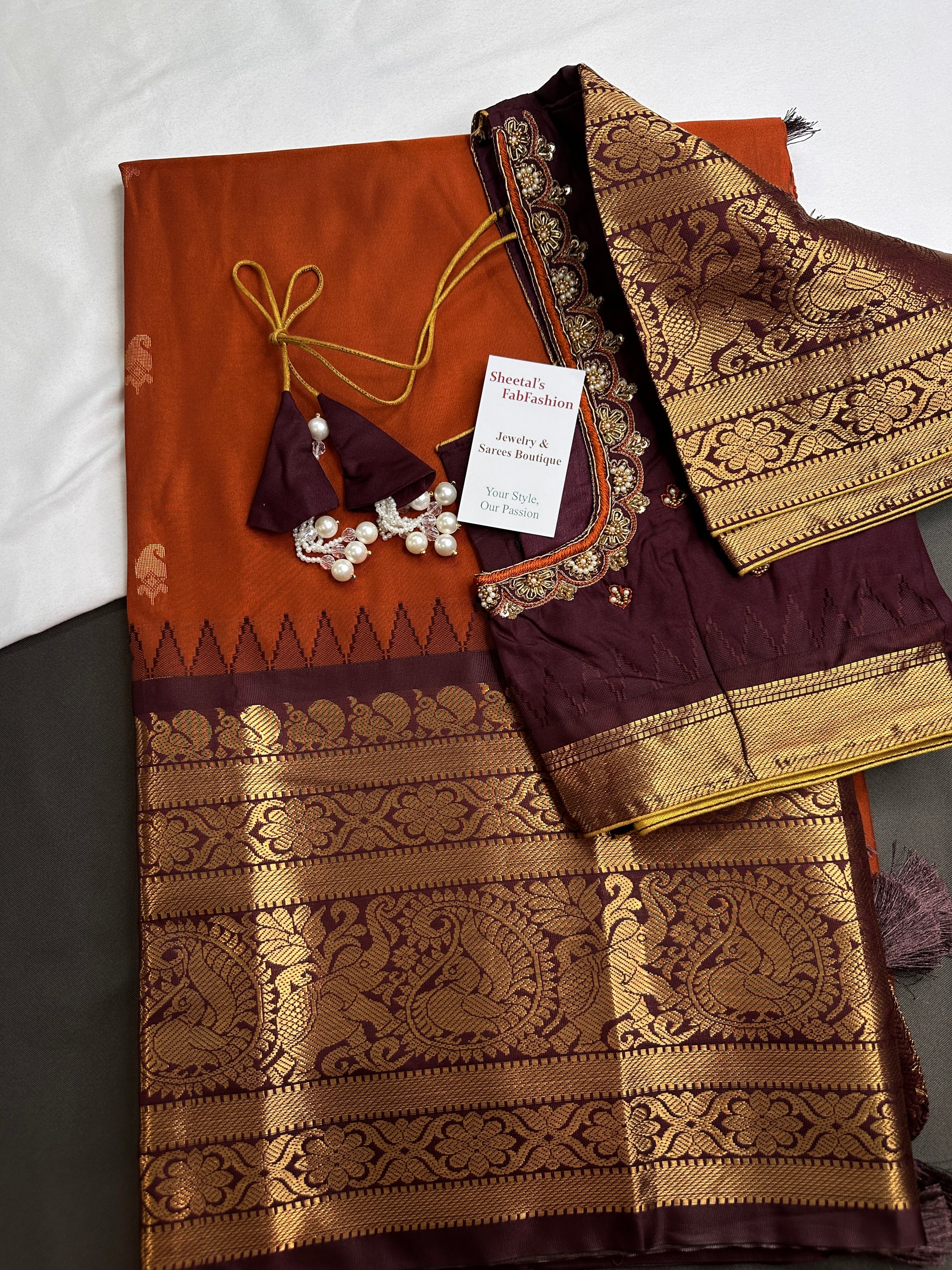 Semi Gadwal Rust Brown Pattu Silk Saree - 
