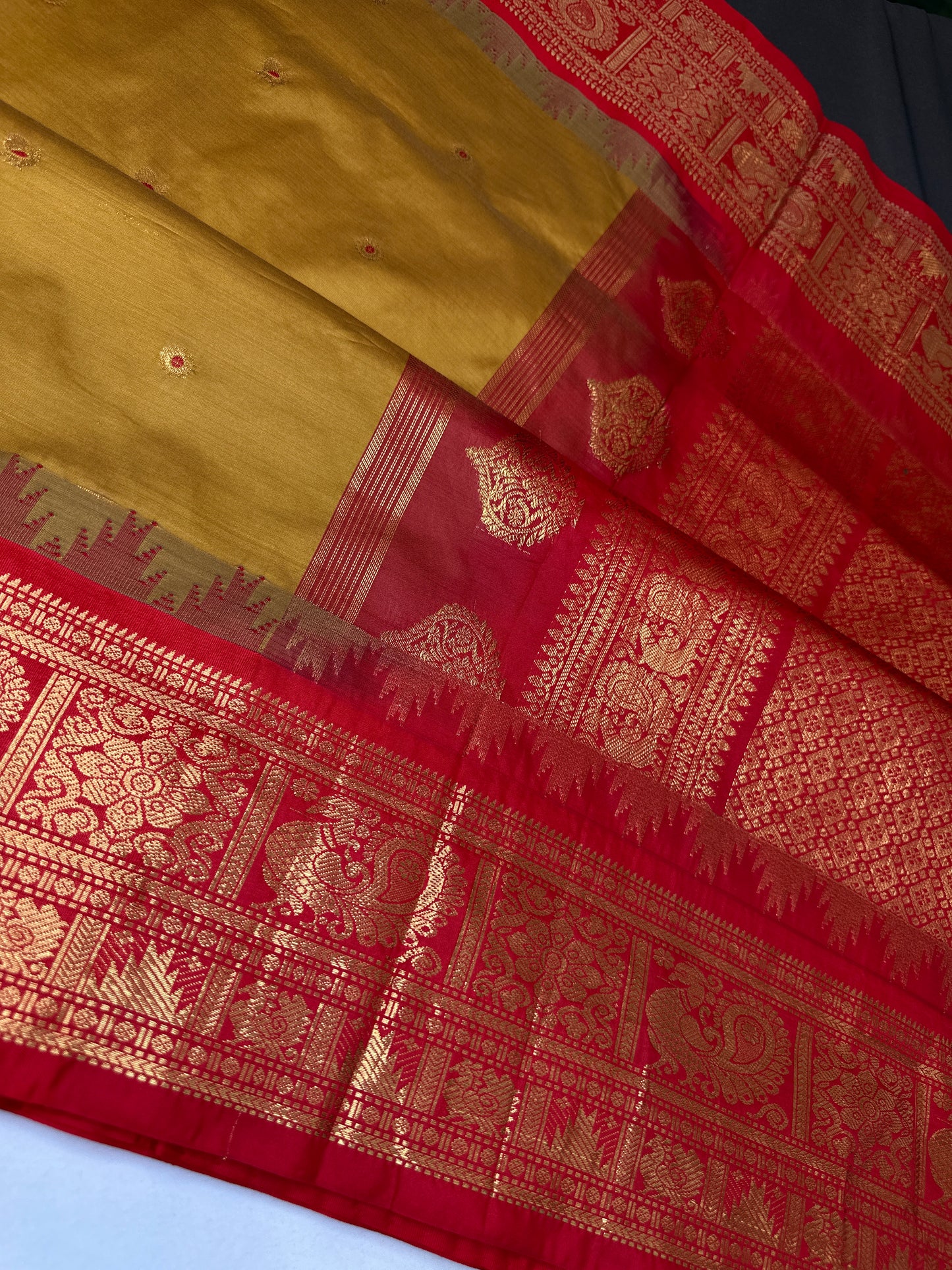 Pure Gadwal Mustard Red Pattu Silk Saree - 