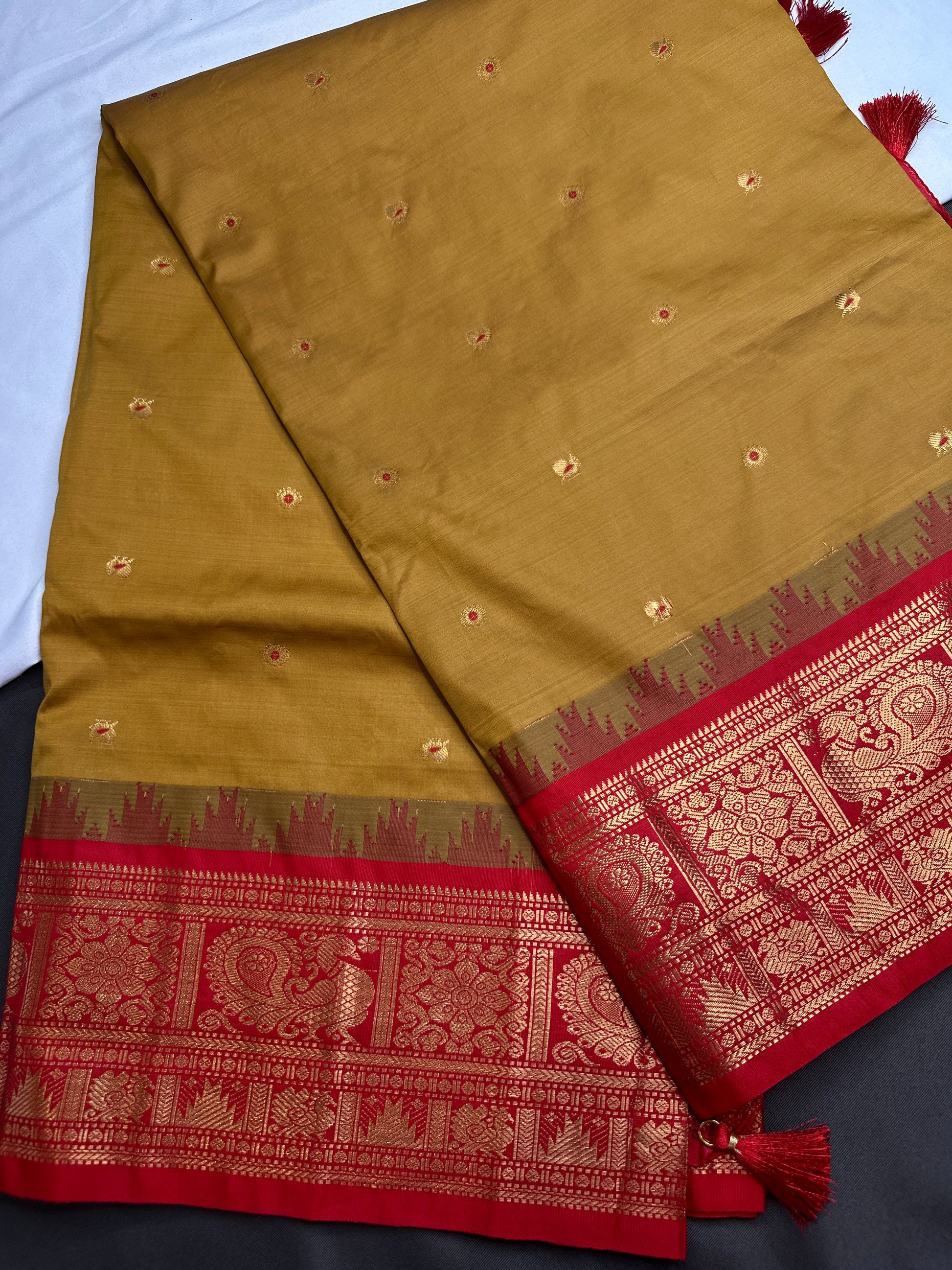 Pure Gadwal Mustard Red Pattu Silk Saree - 