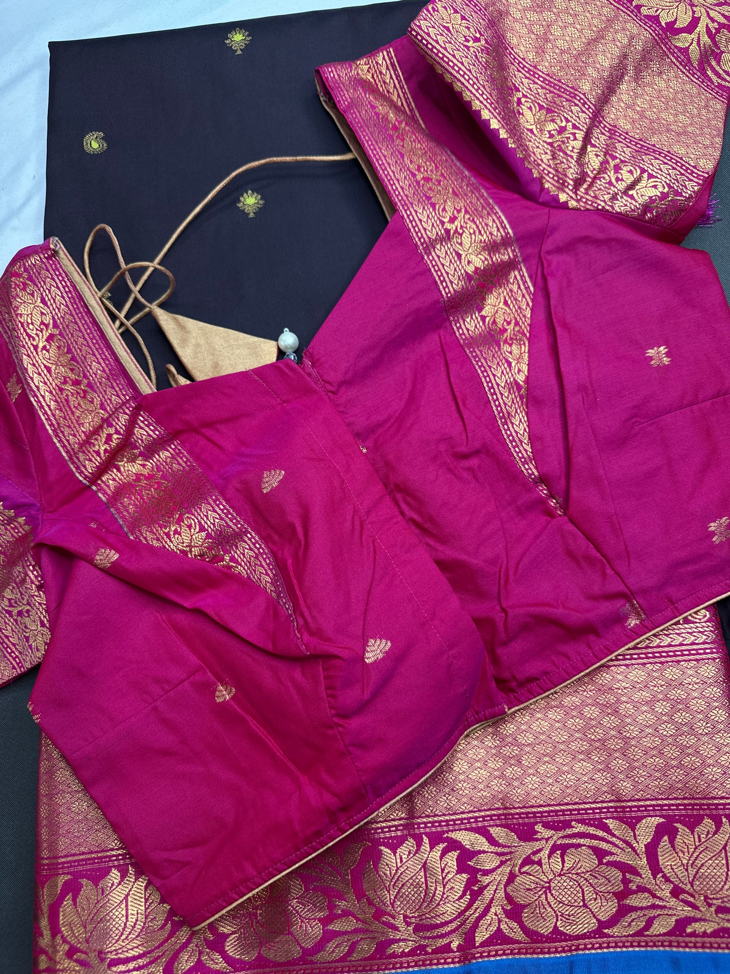 Pure Gadwal Brown Pink Pattu Silk Saree - 