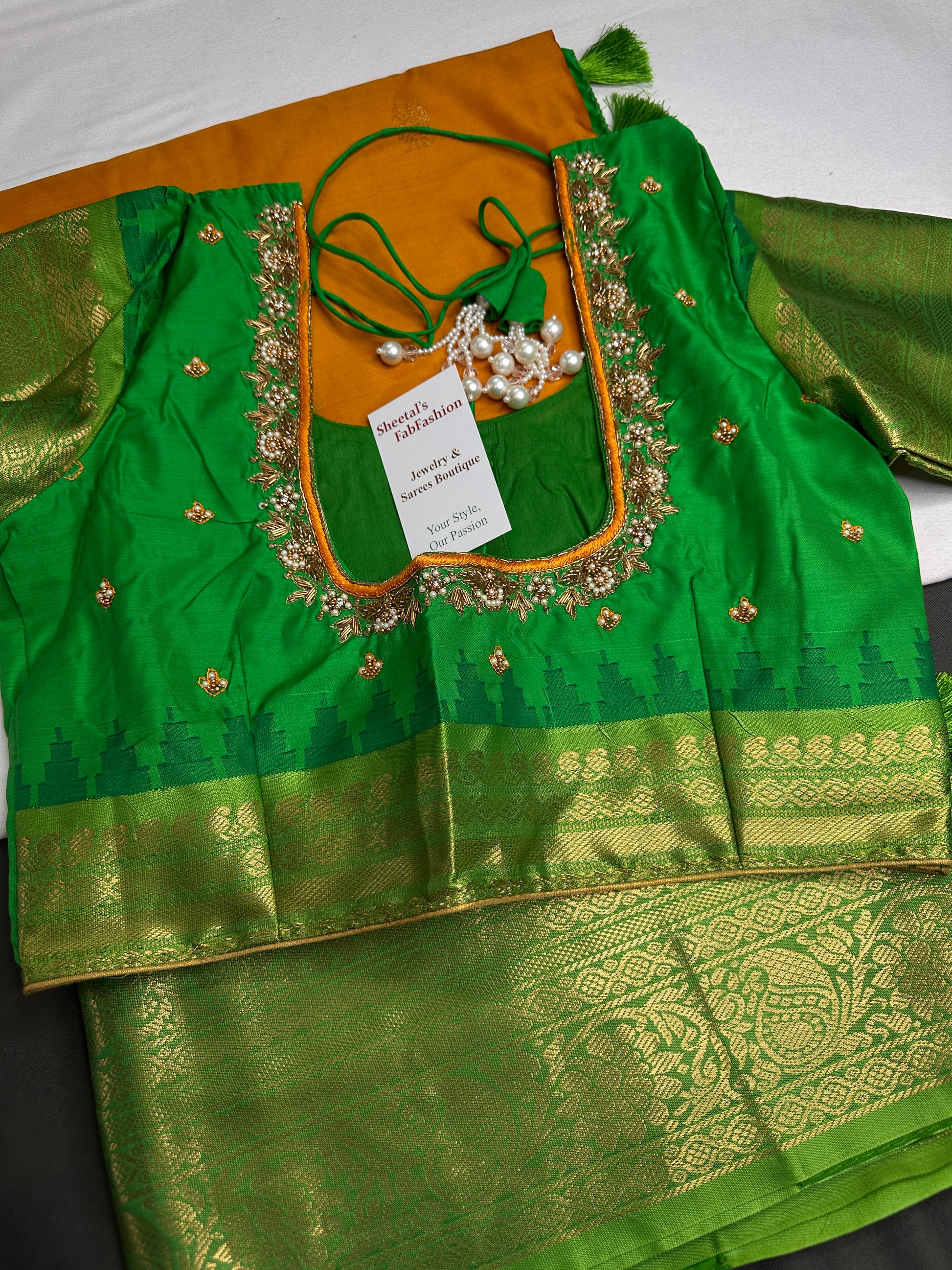 Semi Gadwal Yellow Green Pattu Silk Saree - 