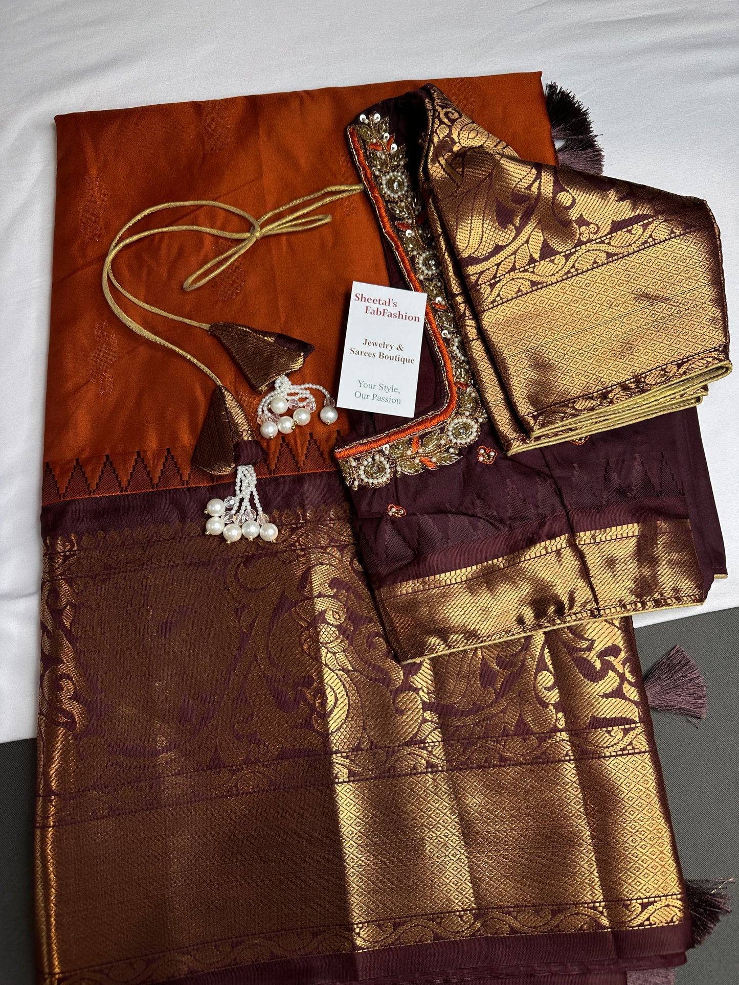 Semi Gadwal Brown Pattu Silk Saree - 