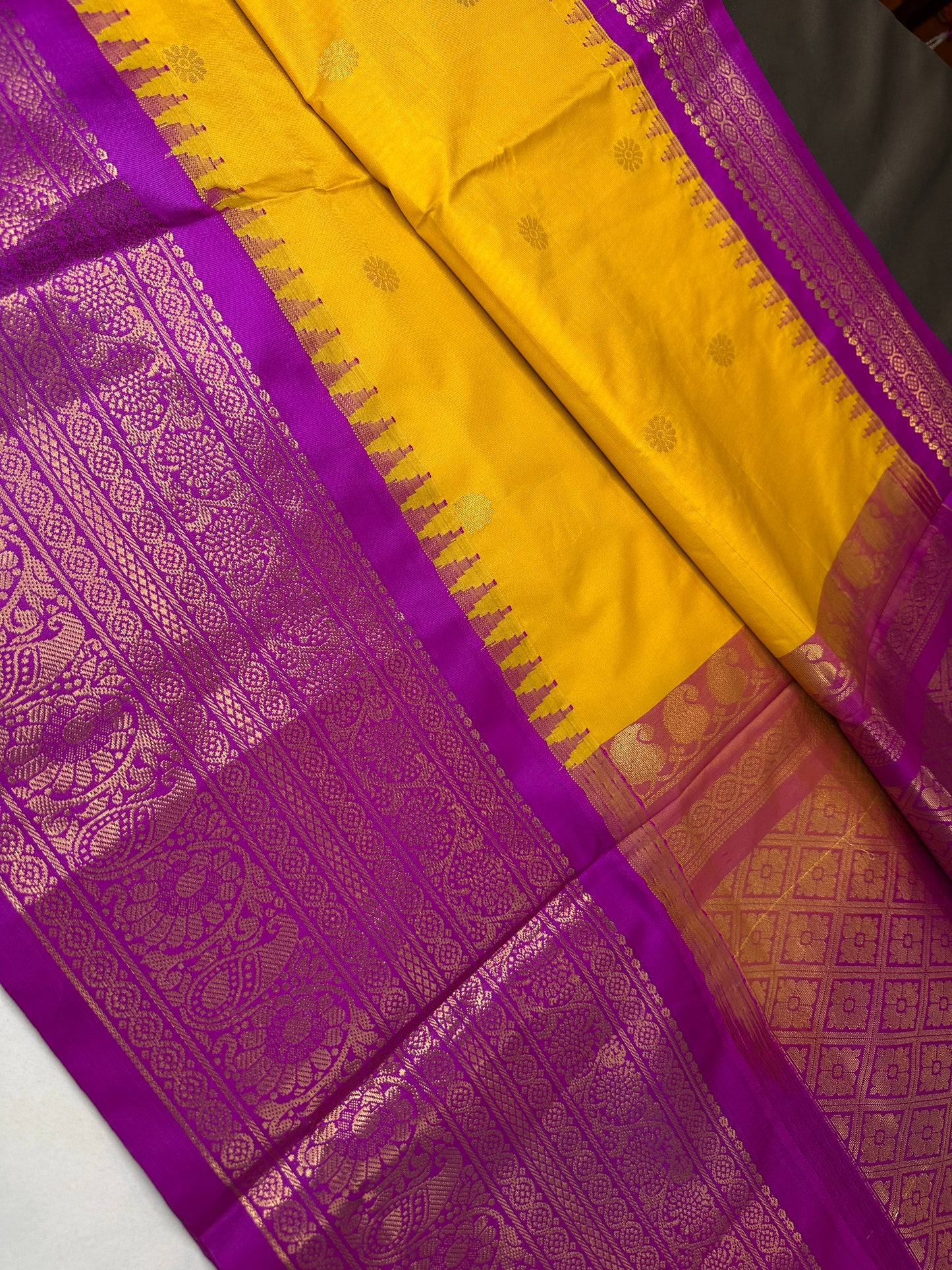 Semi Gadwal Yellow Pattu Silk Saree - 