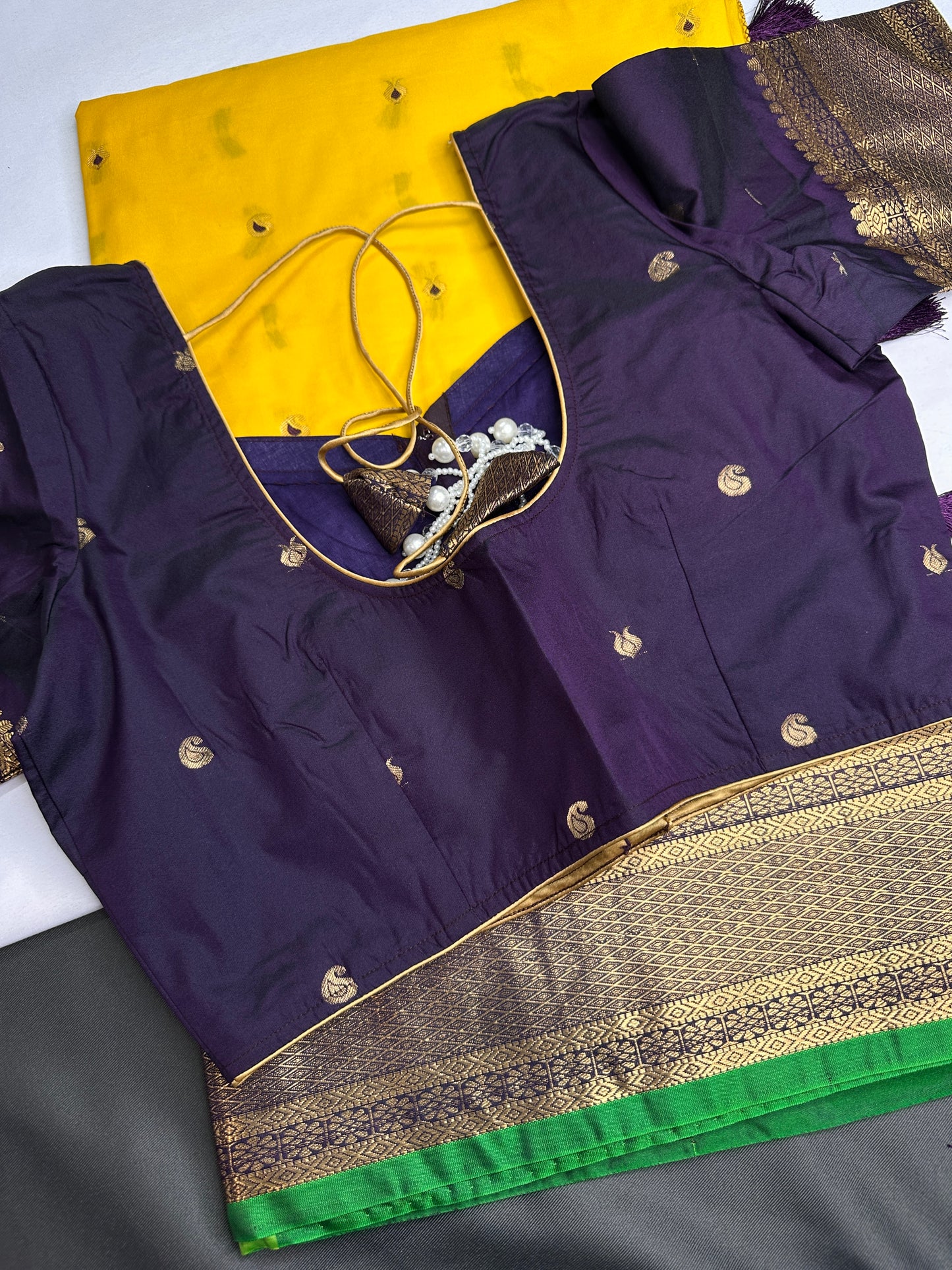 Gadwal Yellow Purple Pattu Soft Silk Saree - 
