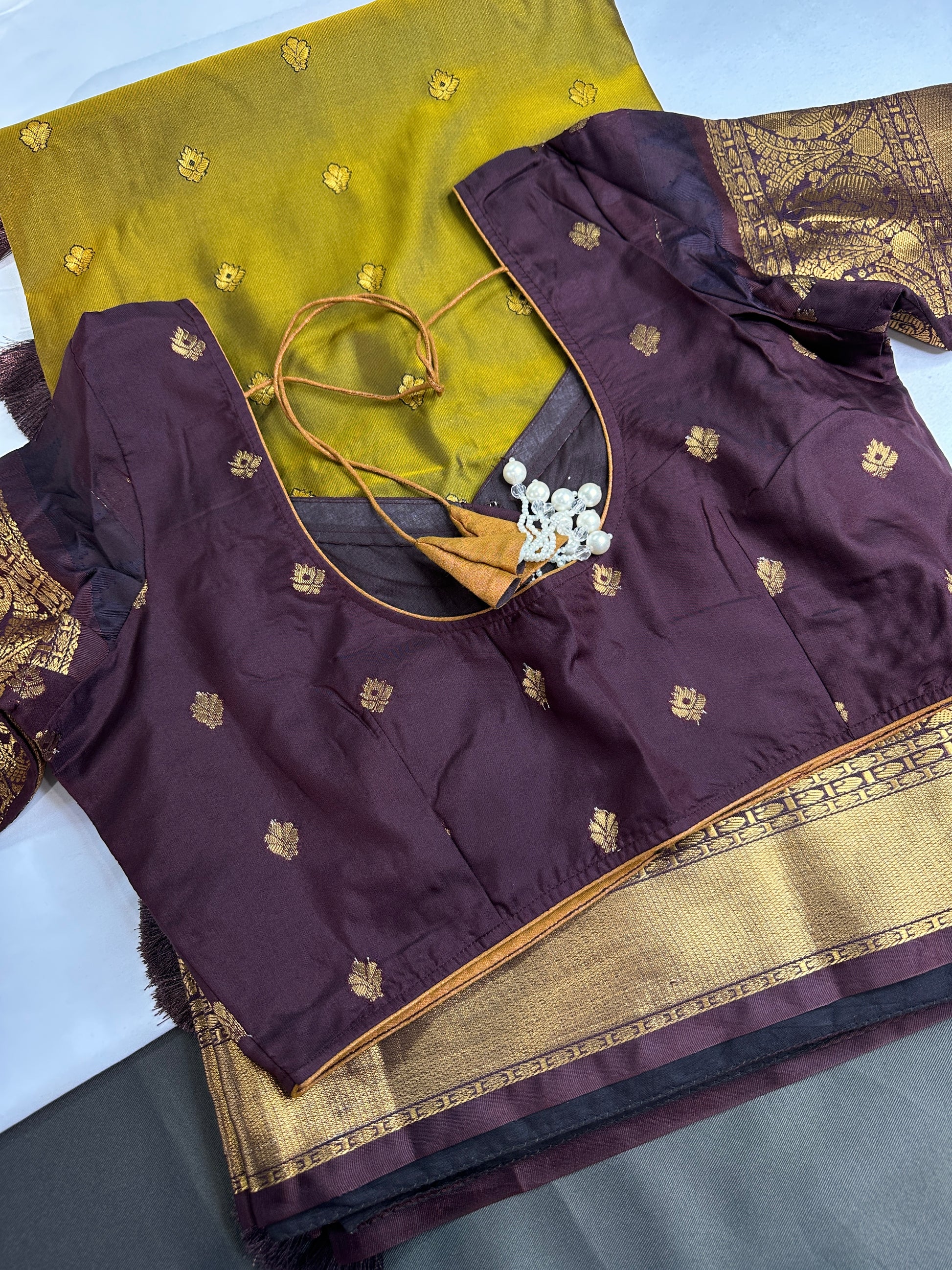 Semi Gadwal Green Purple Pattu Silk Saree - 