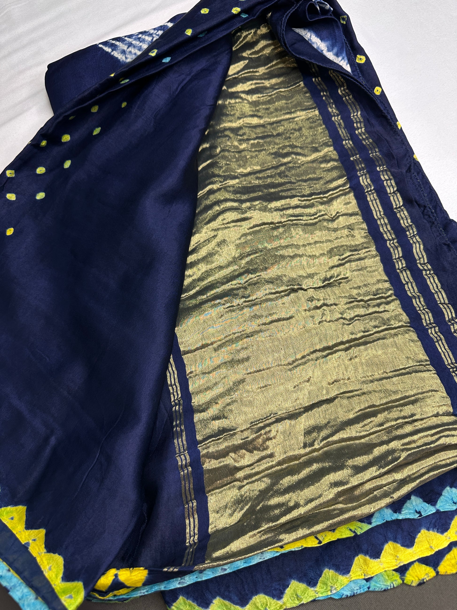 Shibori Bandhani Bhandej Blue Silk Saree - 