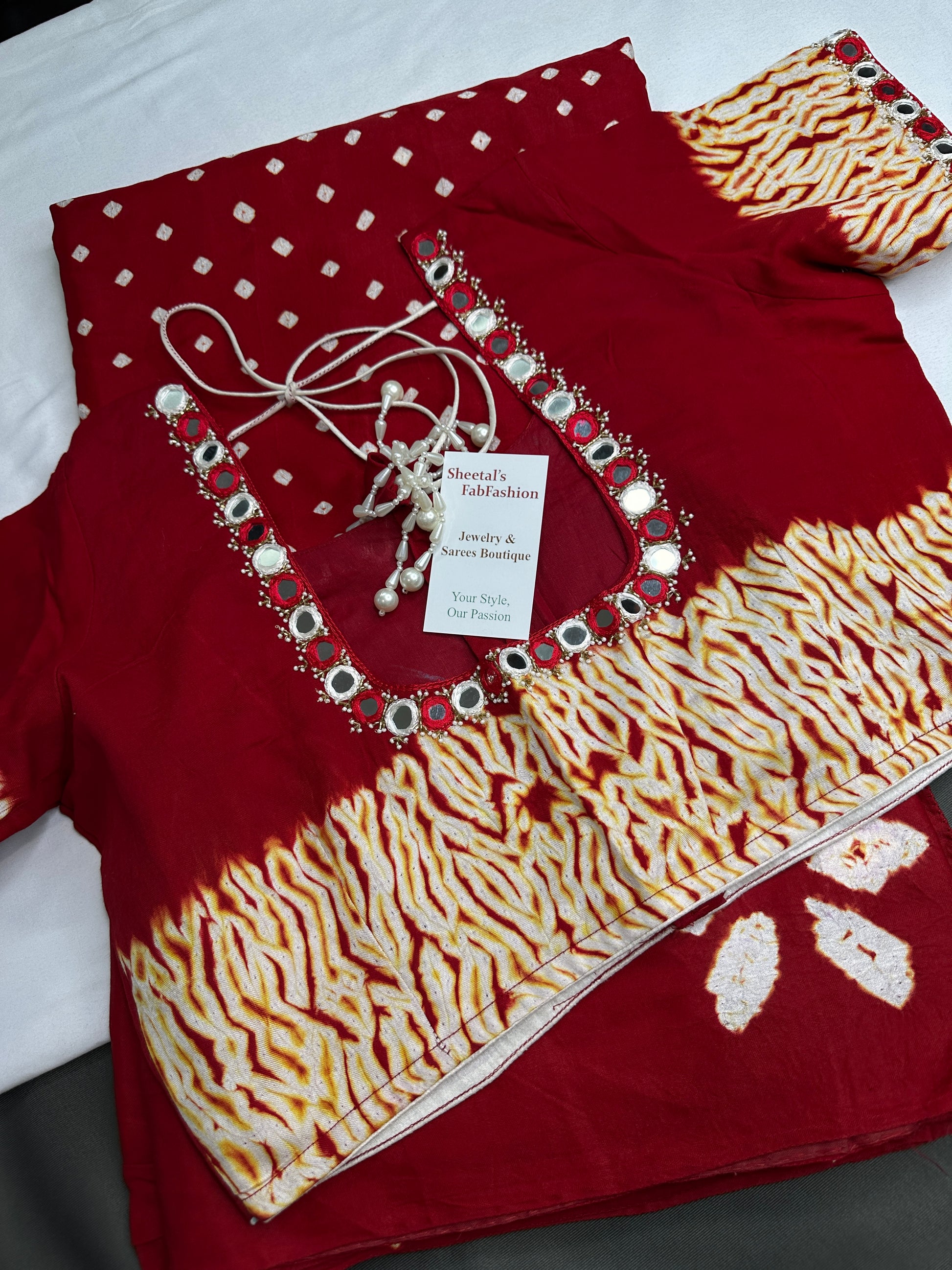 Shibori Bandhani Bhandej Red Silk Saree - 