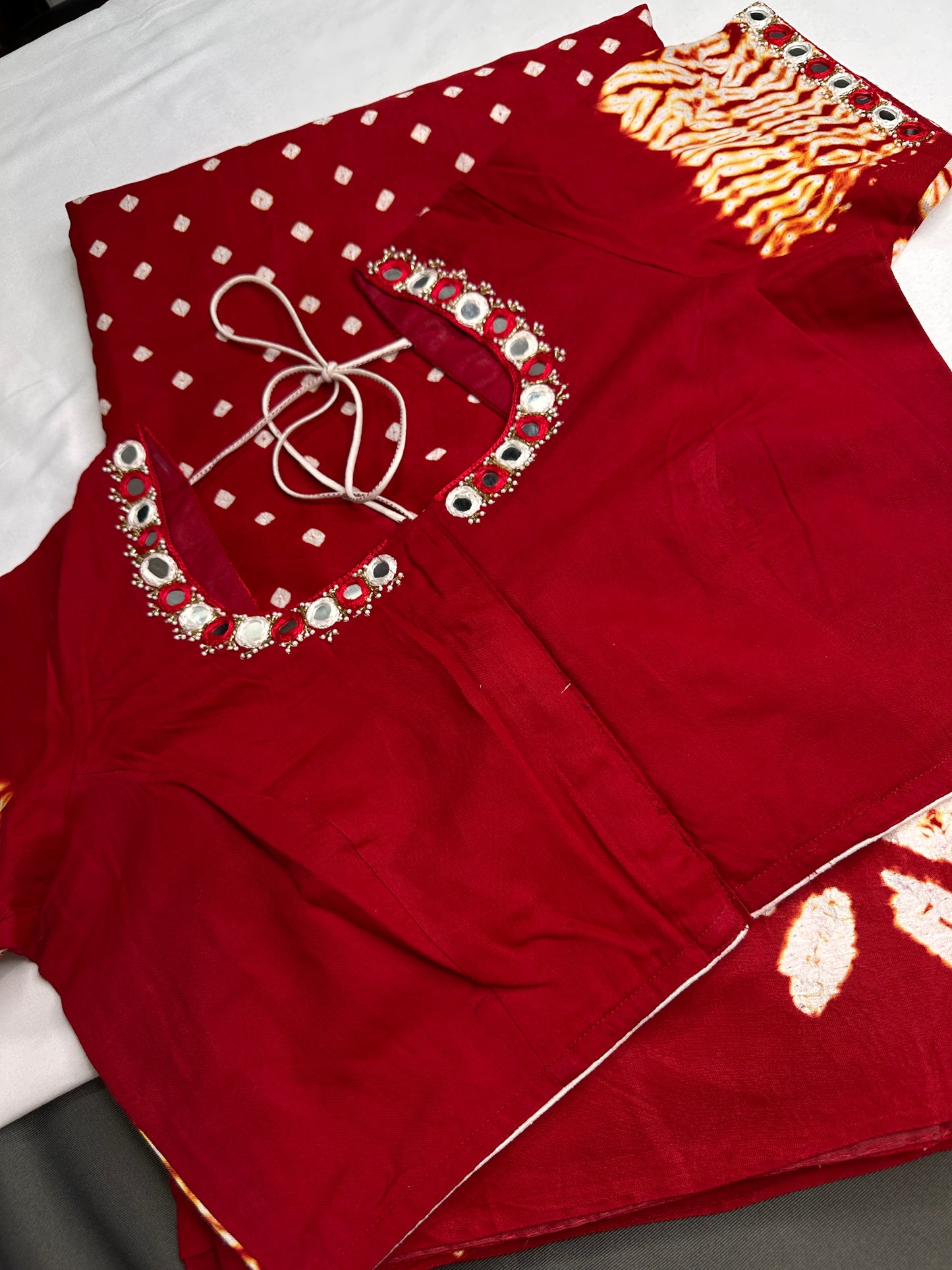 Shibori Bandhani Bhandej Red Silk Saree - 