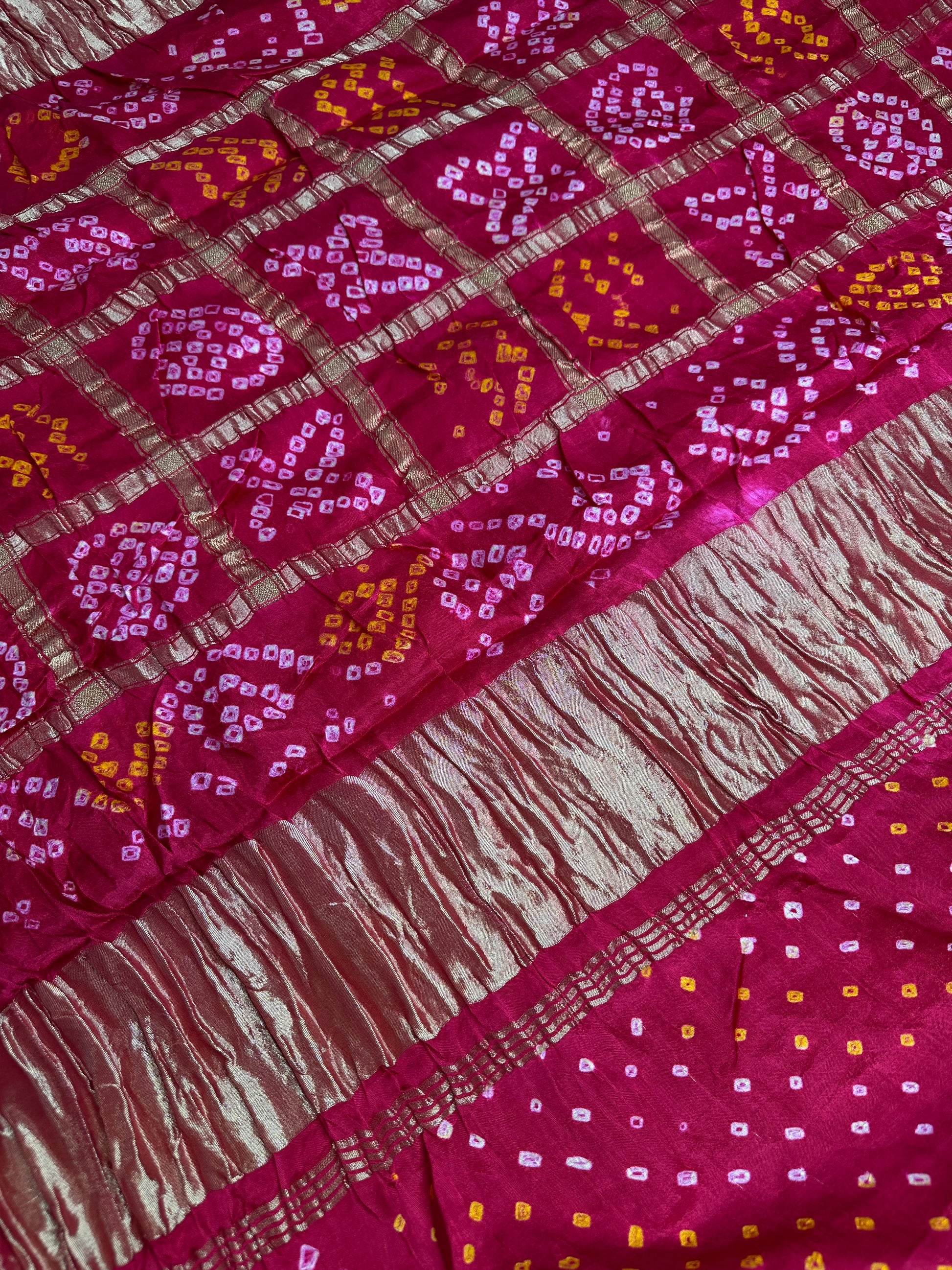 Bandhani Bhandej Pink Gaji Silk Saree - 