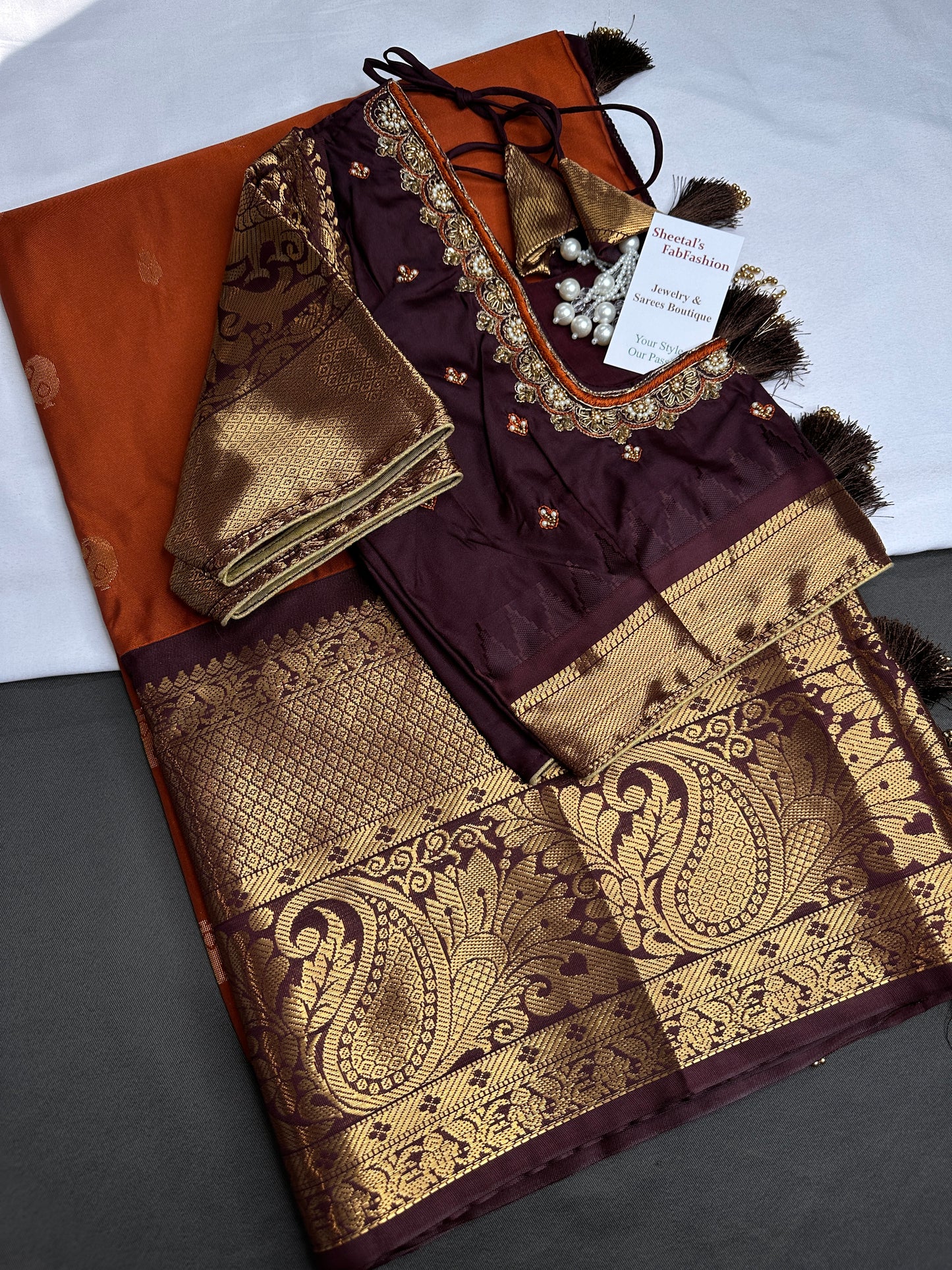 Semi Gadwal Rust Brown Pattu Silk Saree - 