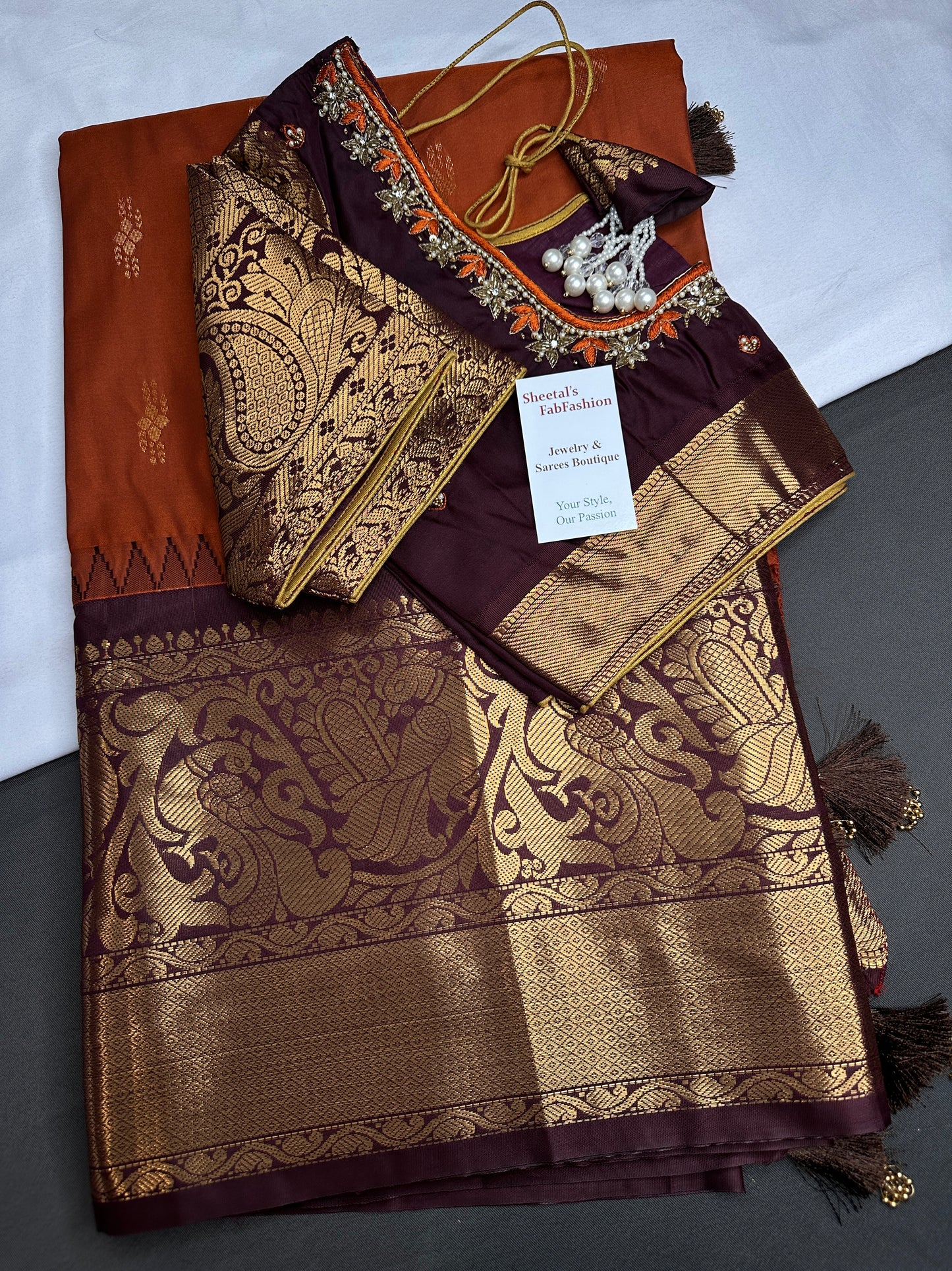 Semi Gadwal Rust Brown Pattu Silk Saree - 