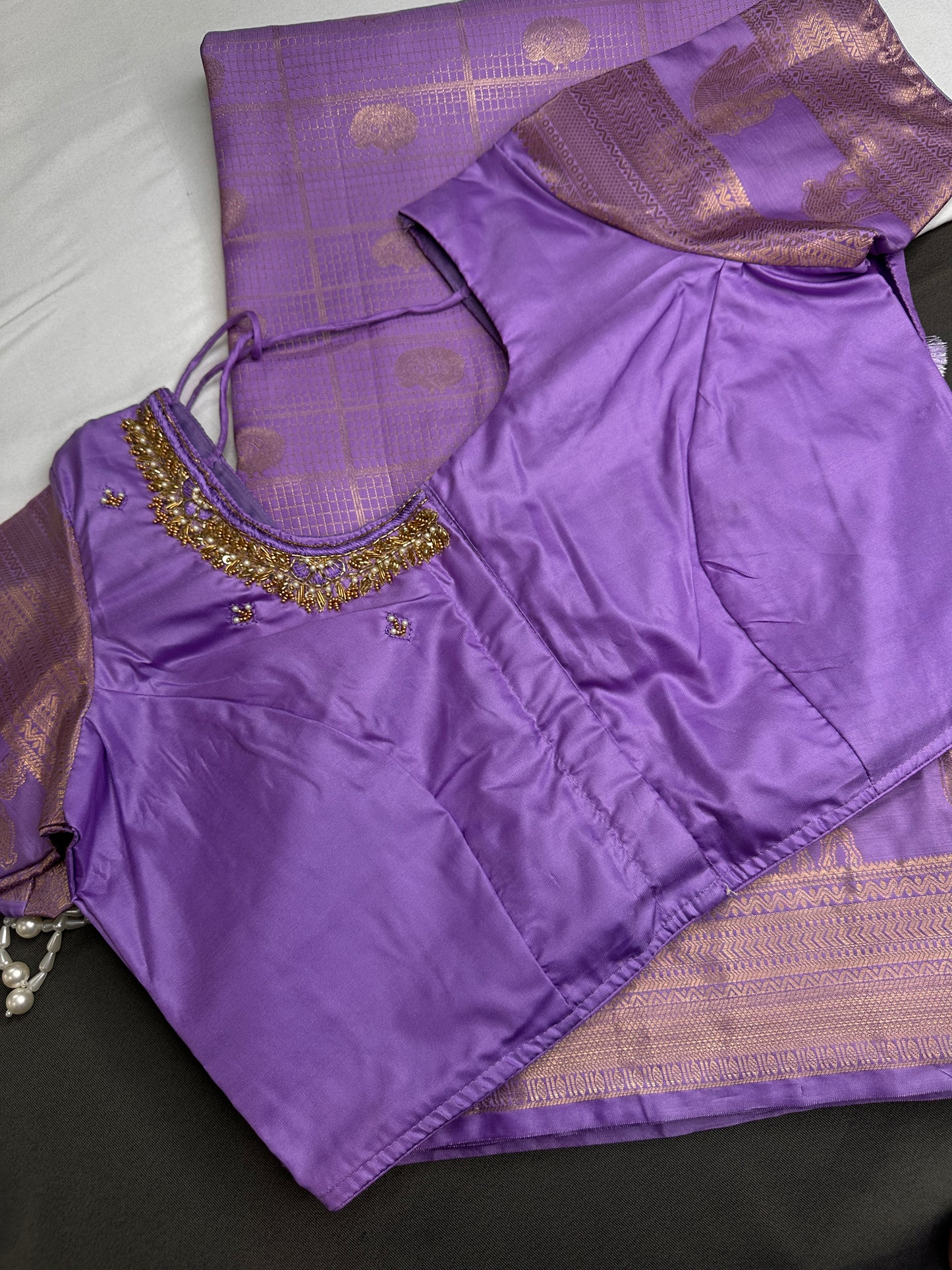 Kanch Light Weight Semi Silk Lavender Purple Checked Saree - 