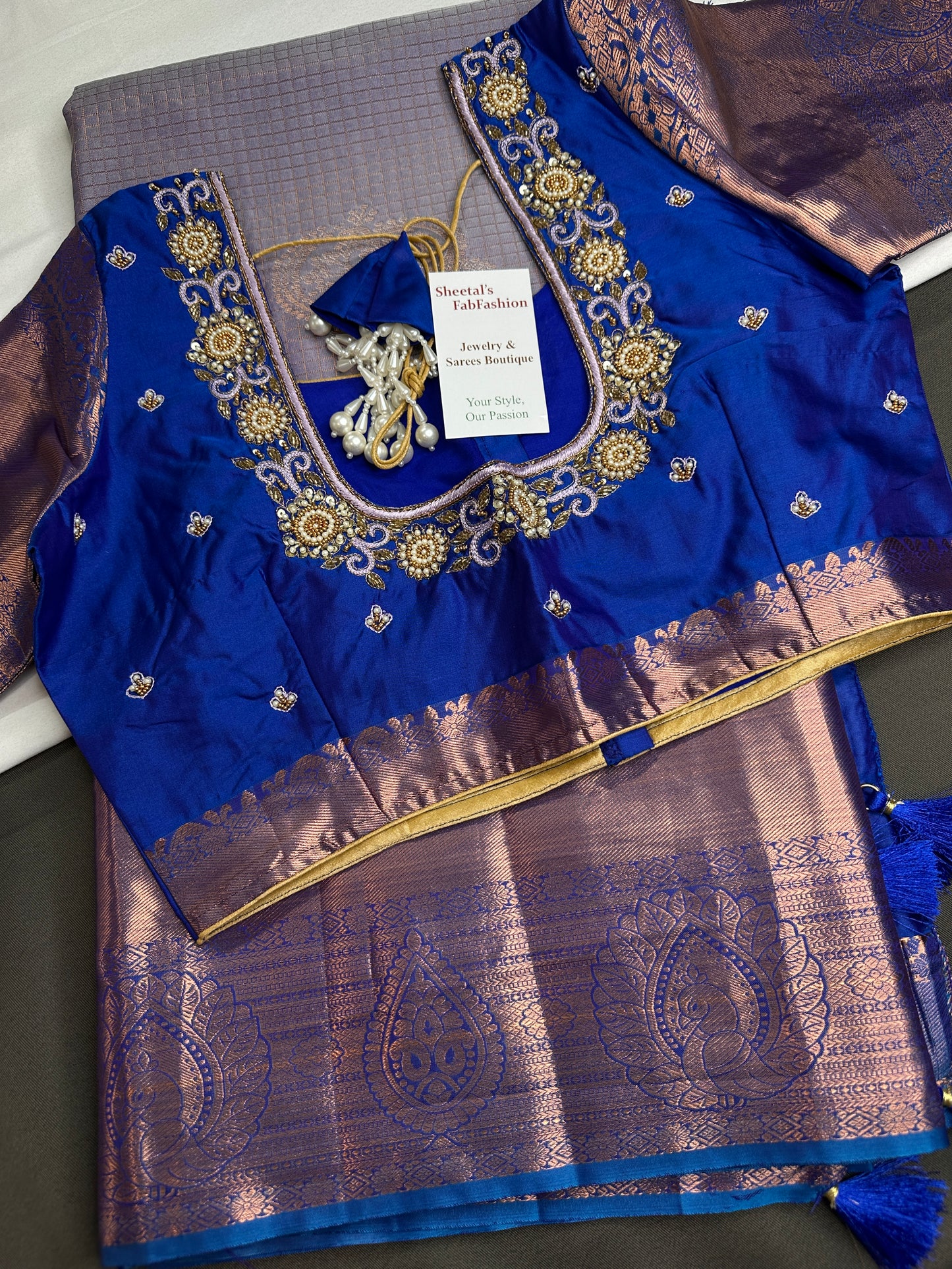 Kanch Light Weight Semi Silk Blue Checked Saree - 