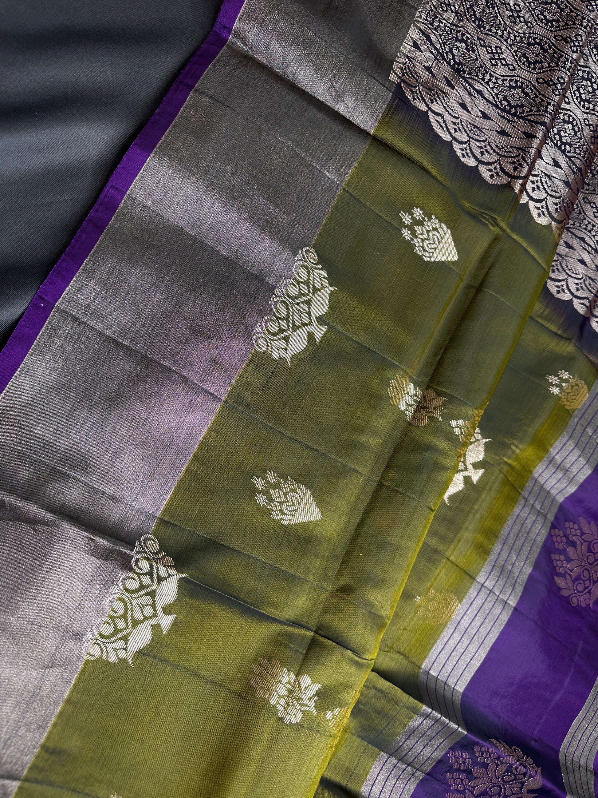 Green Purple Light Weight Kanchi Soft Silk  Saree - 