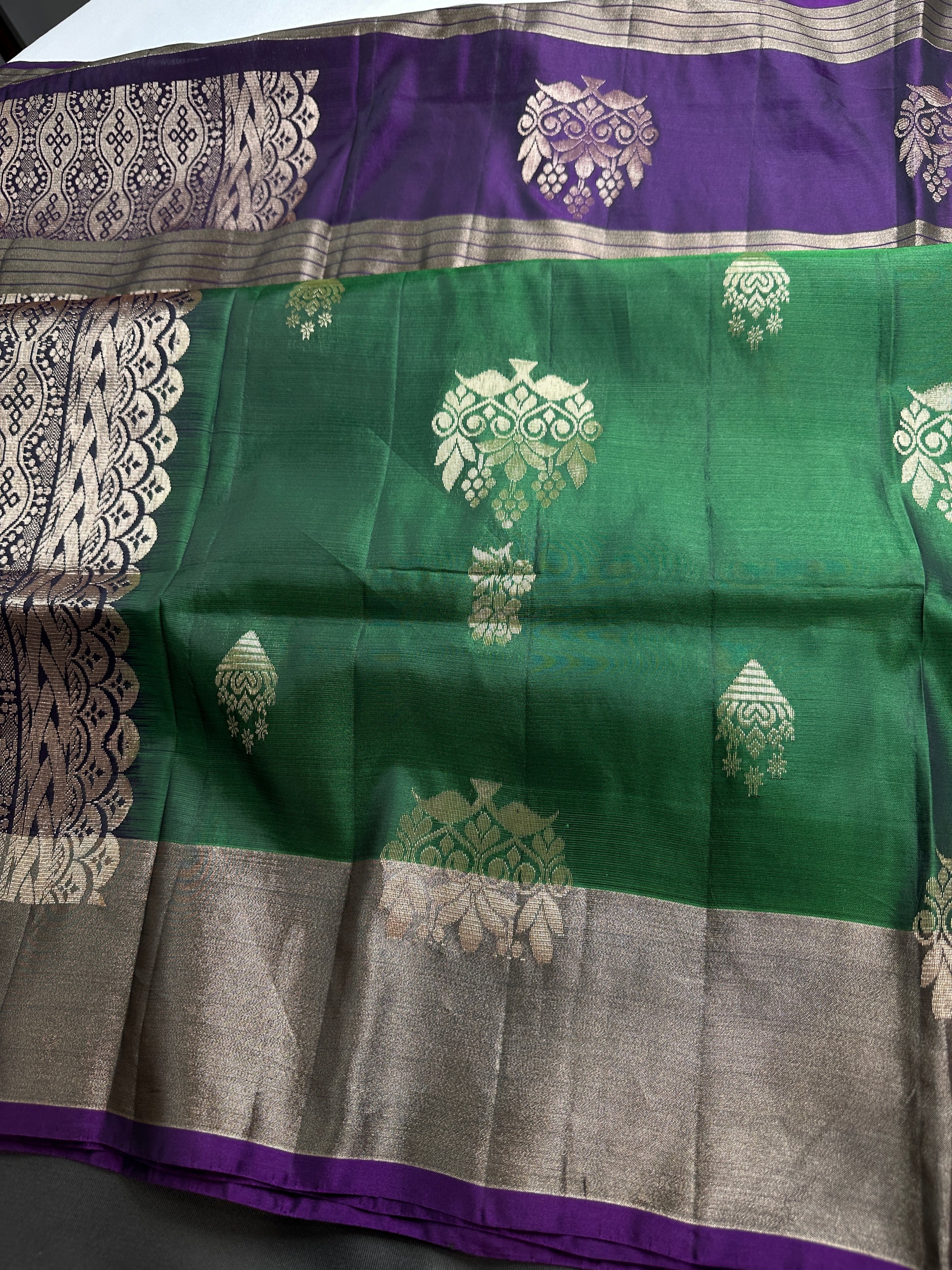 Green Purple Light Weight Kanchi Soft Silk  Saree - 