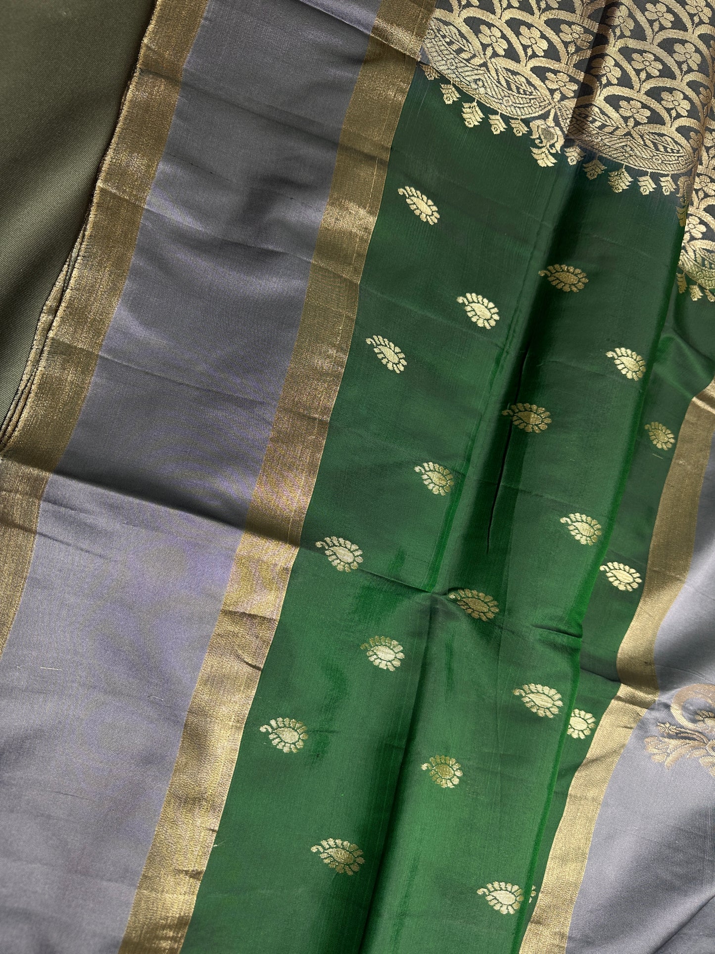 Green Grey Light Weight Kanchi Soft Silk  Saree - 