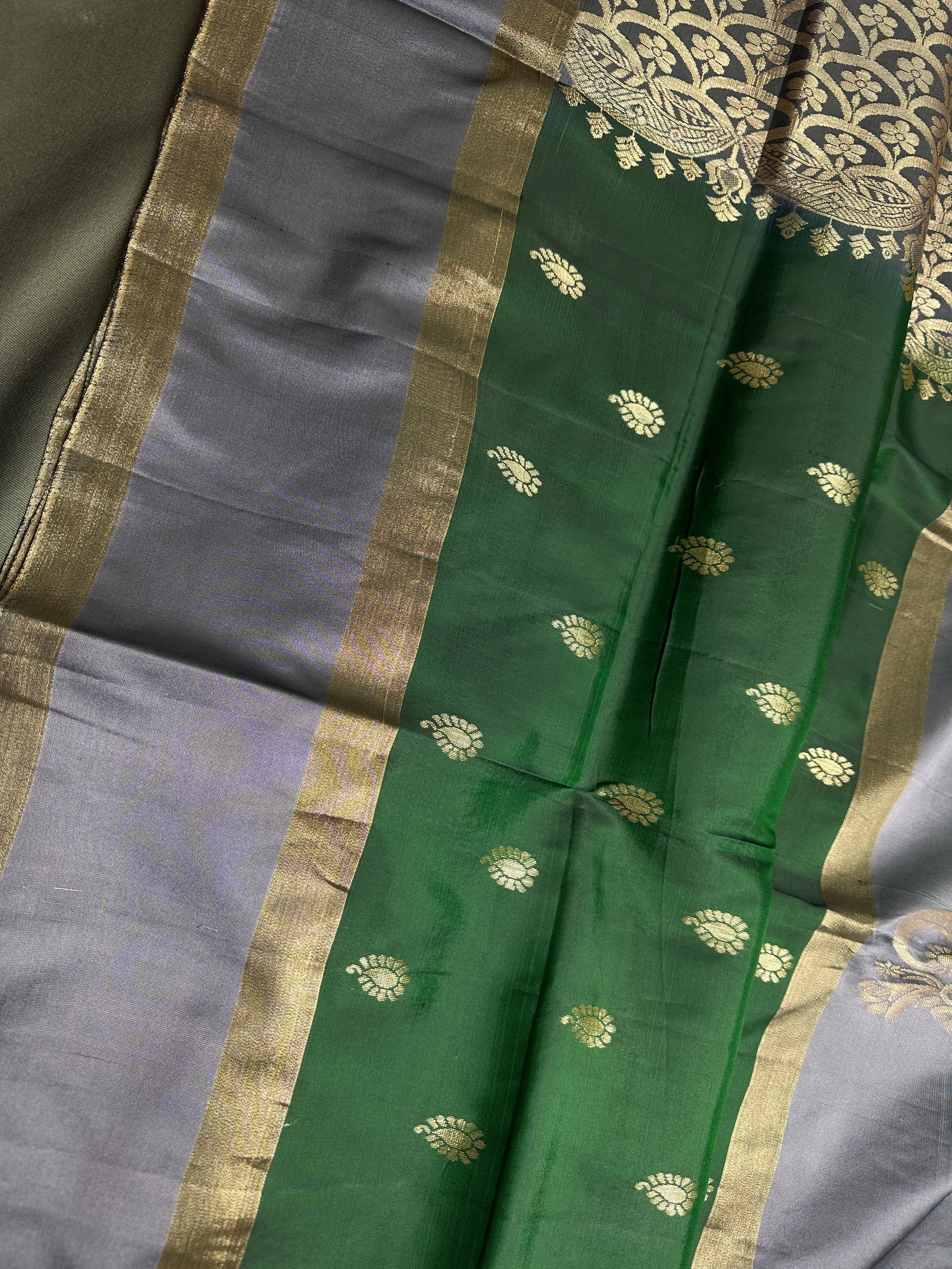 Green Grey Light Weight Kanchi Soft Silk  Saree - 