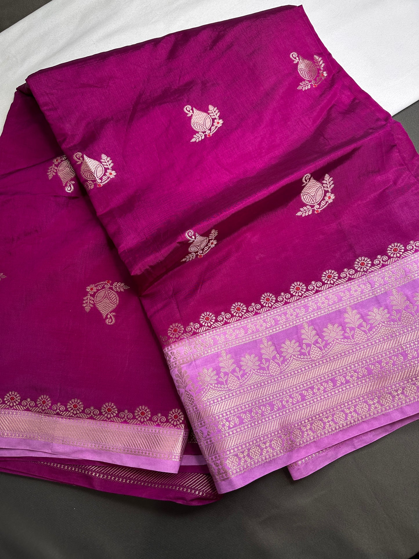 Magenta Pink Raw Mango Light Weight Silk Saree - 