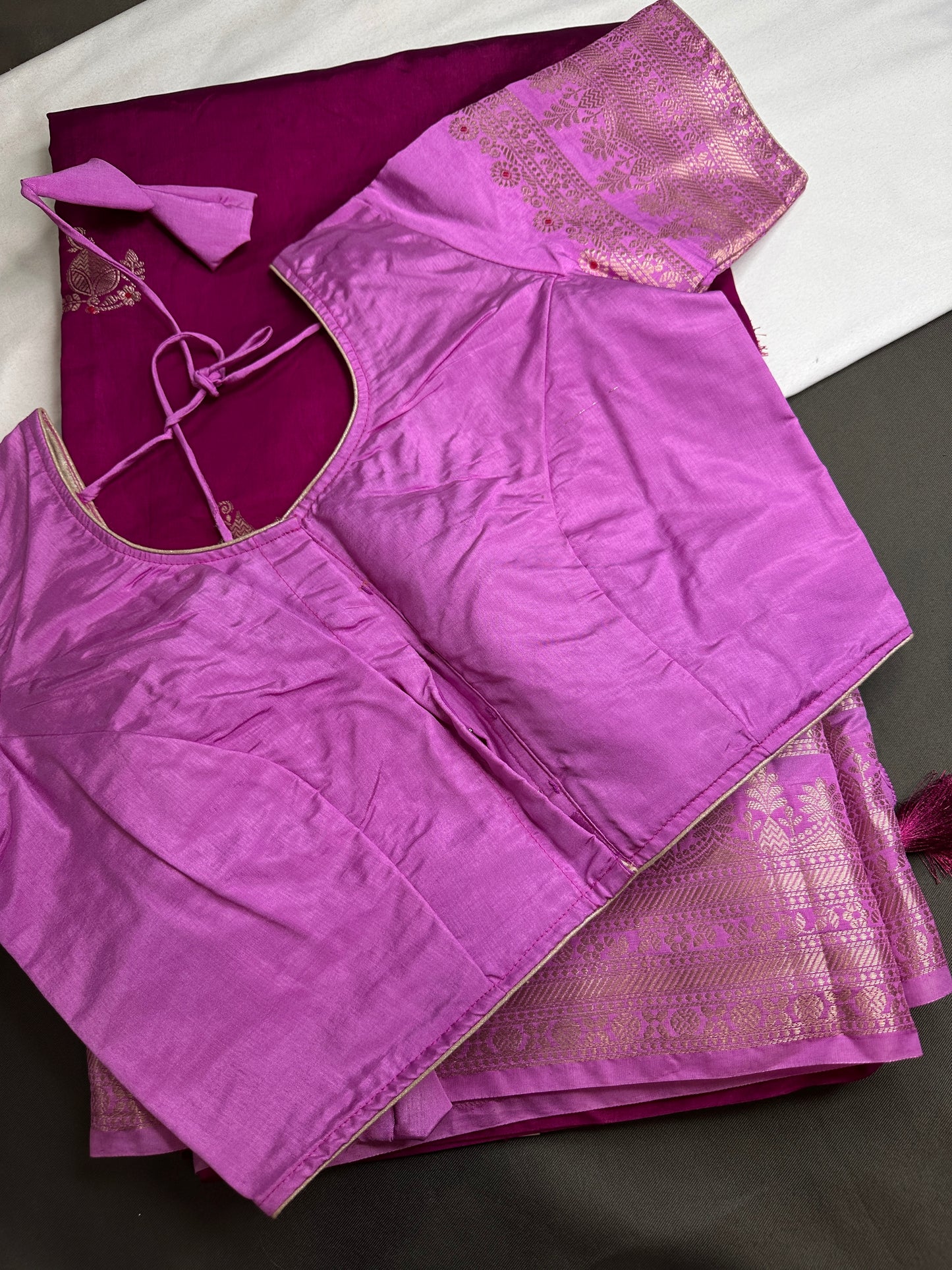 Magenta Pink Raw Mango Light Weight Silk Saree - 