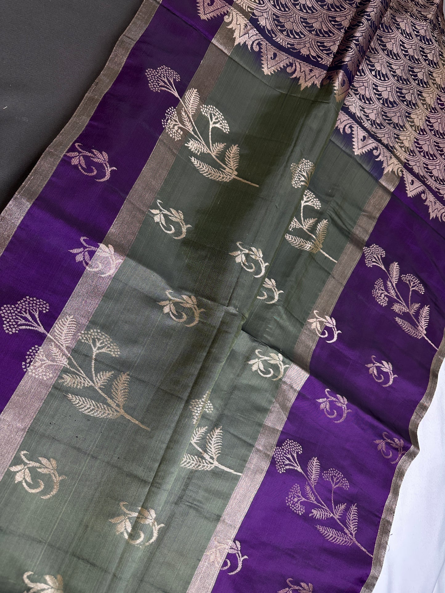Green Purple Light Weight Kanchi Soft Silk  Saree - 