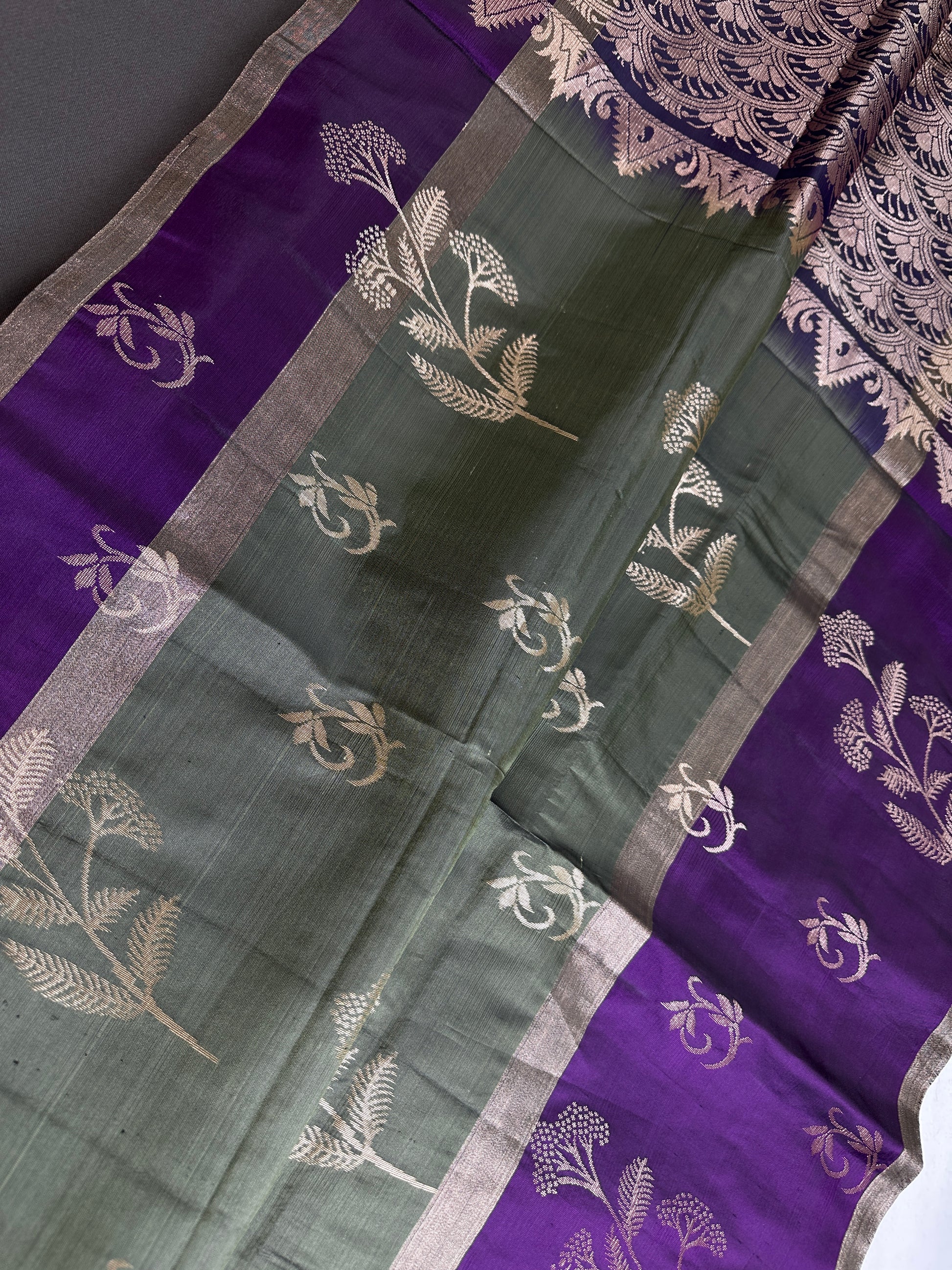 Green Purple Light Weight Kanchi Soft Silk  Saree - 