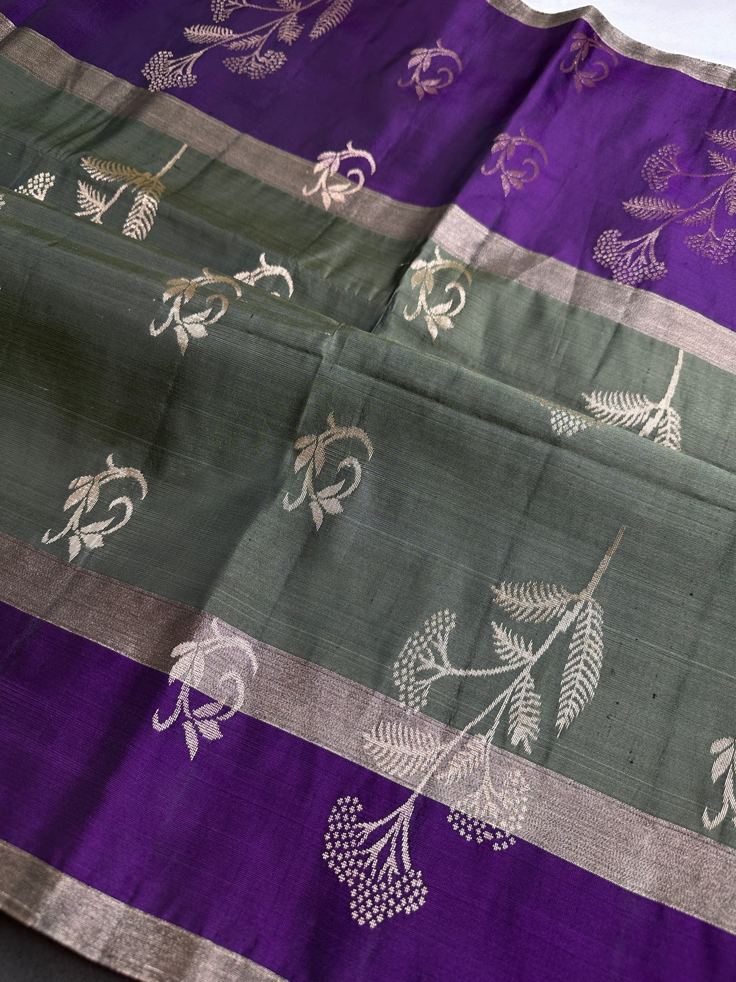 Green Purple Light Weight Kanchi Soft Silk  Saree - 