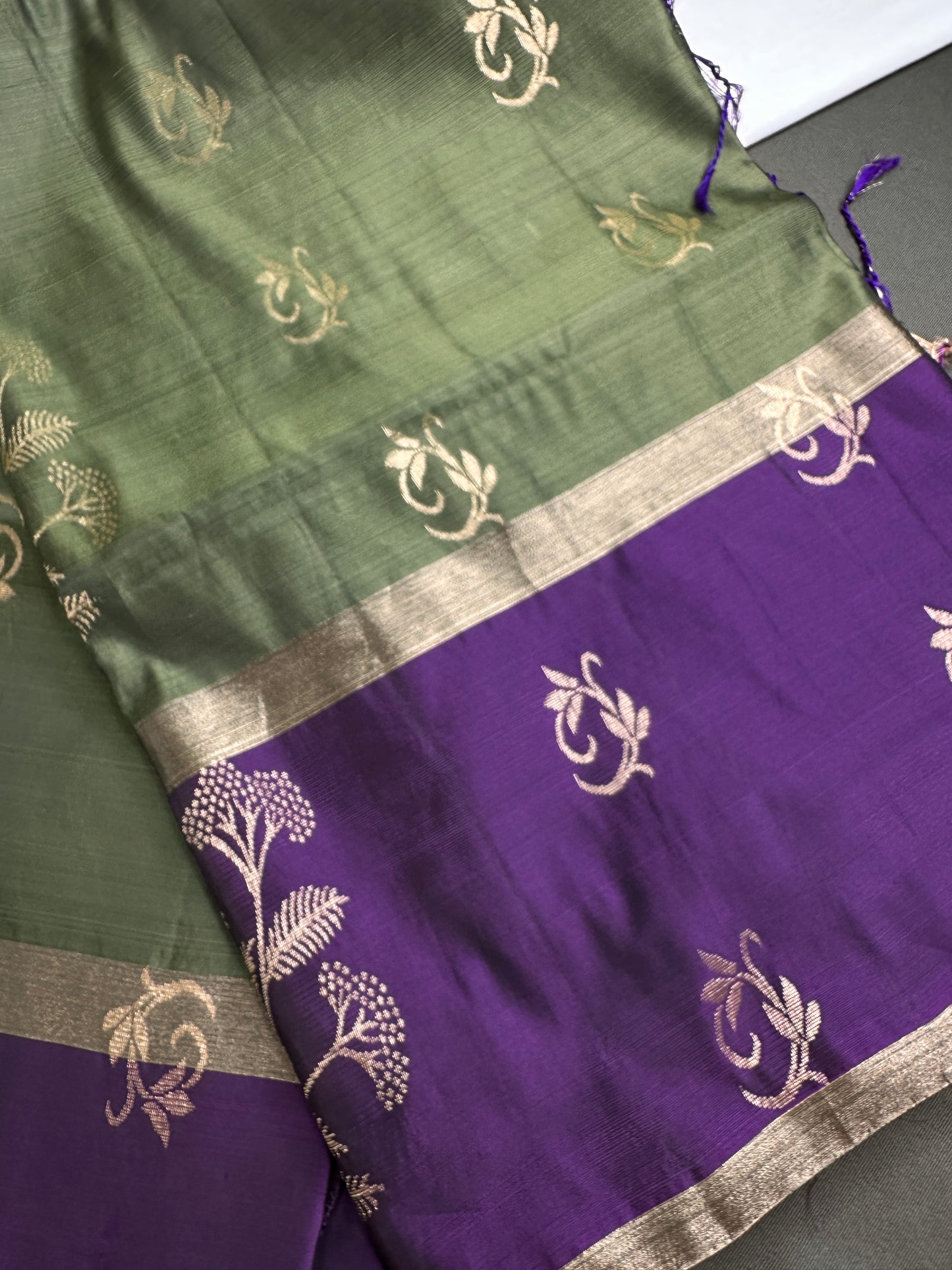 Green Purple Light Weight Kanchi Soft Silk  Saree - 