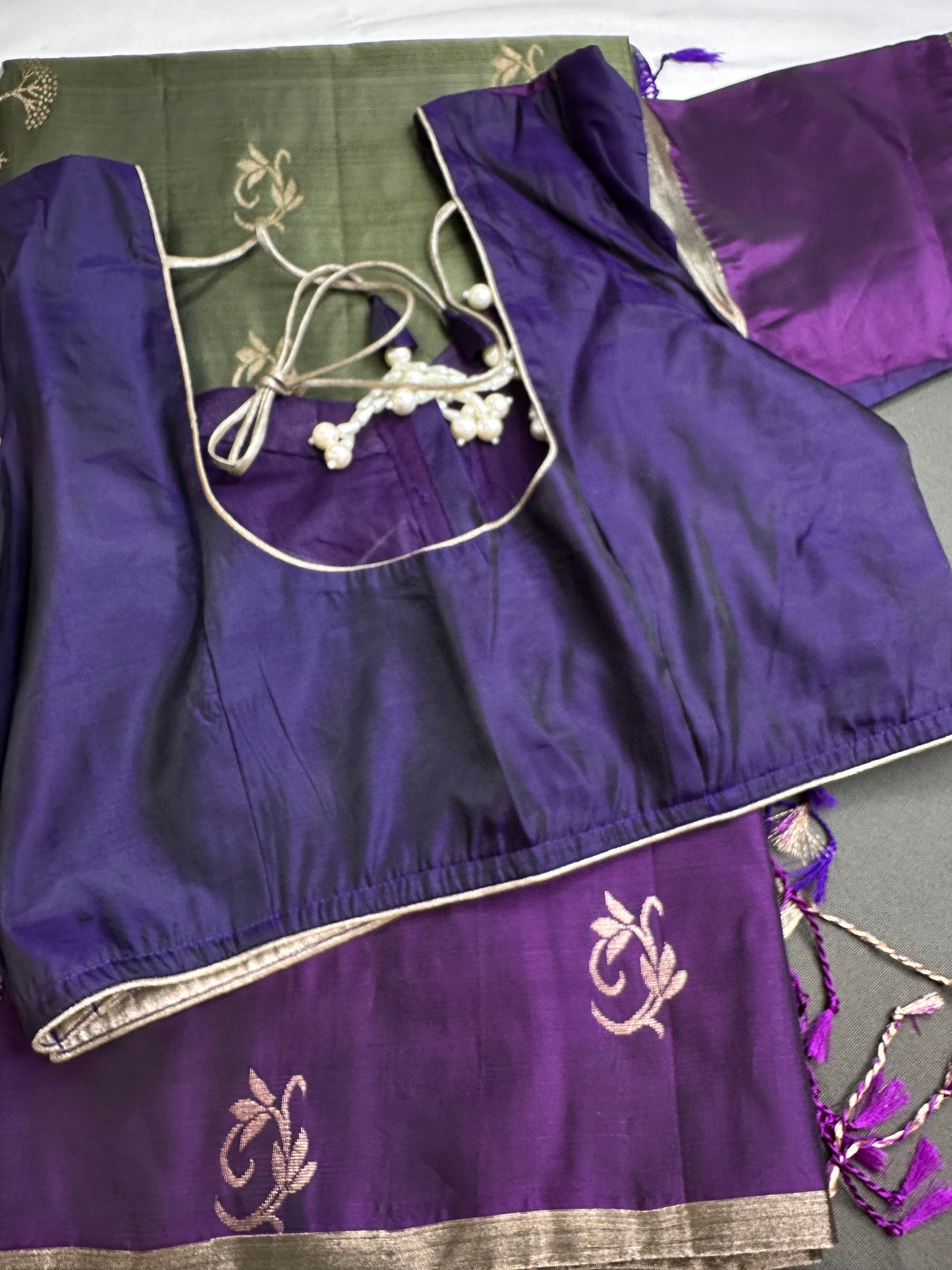 Green Purple Light Weight Kanchi Soft Silk  Saree - 