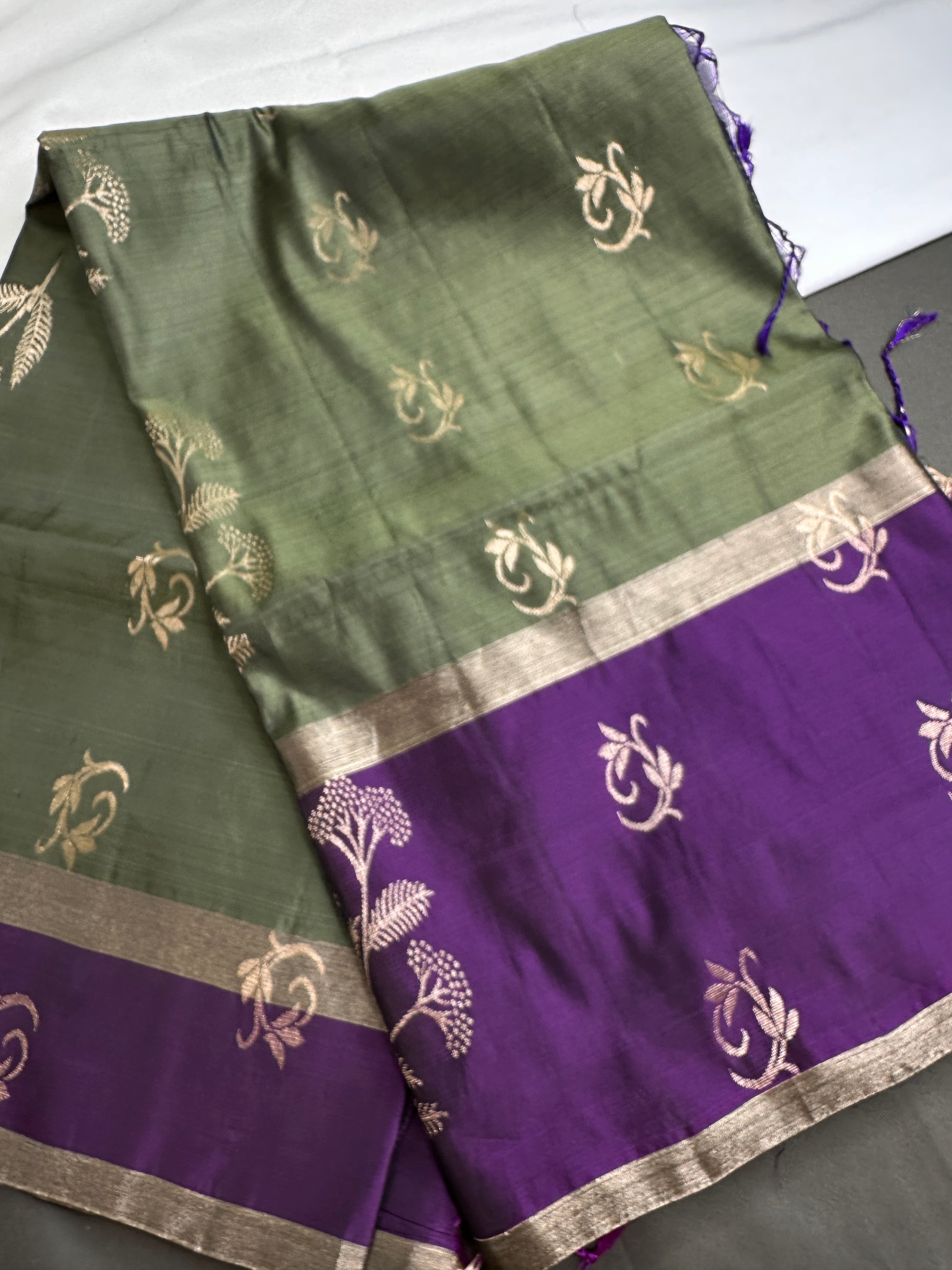 Green Purple Light Weight Kanchi Soft Silk  Saree - 