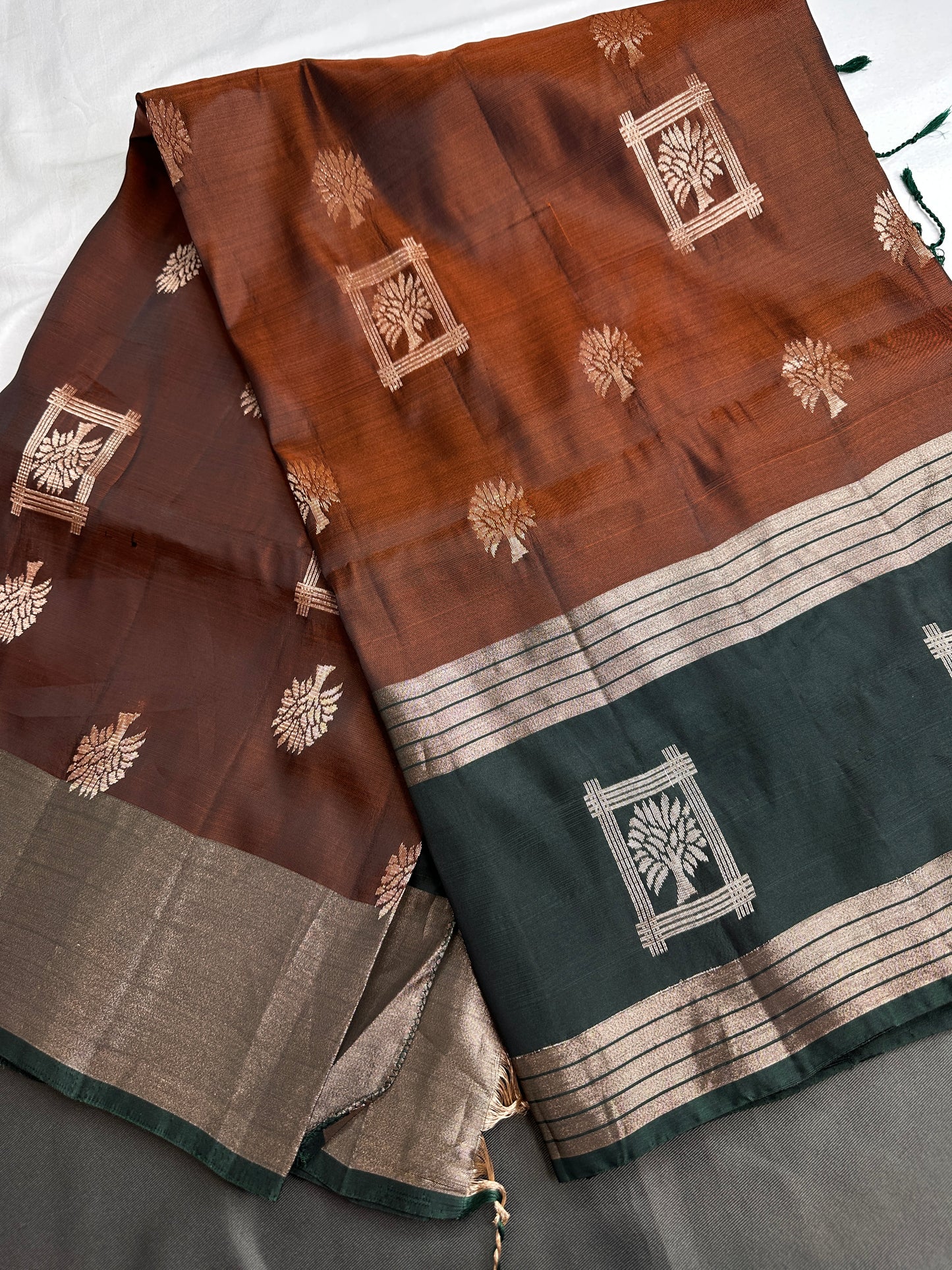 Brown Green Light Weight Kanchi Soft Silk  Saree - 