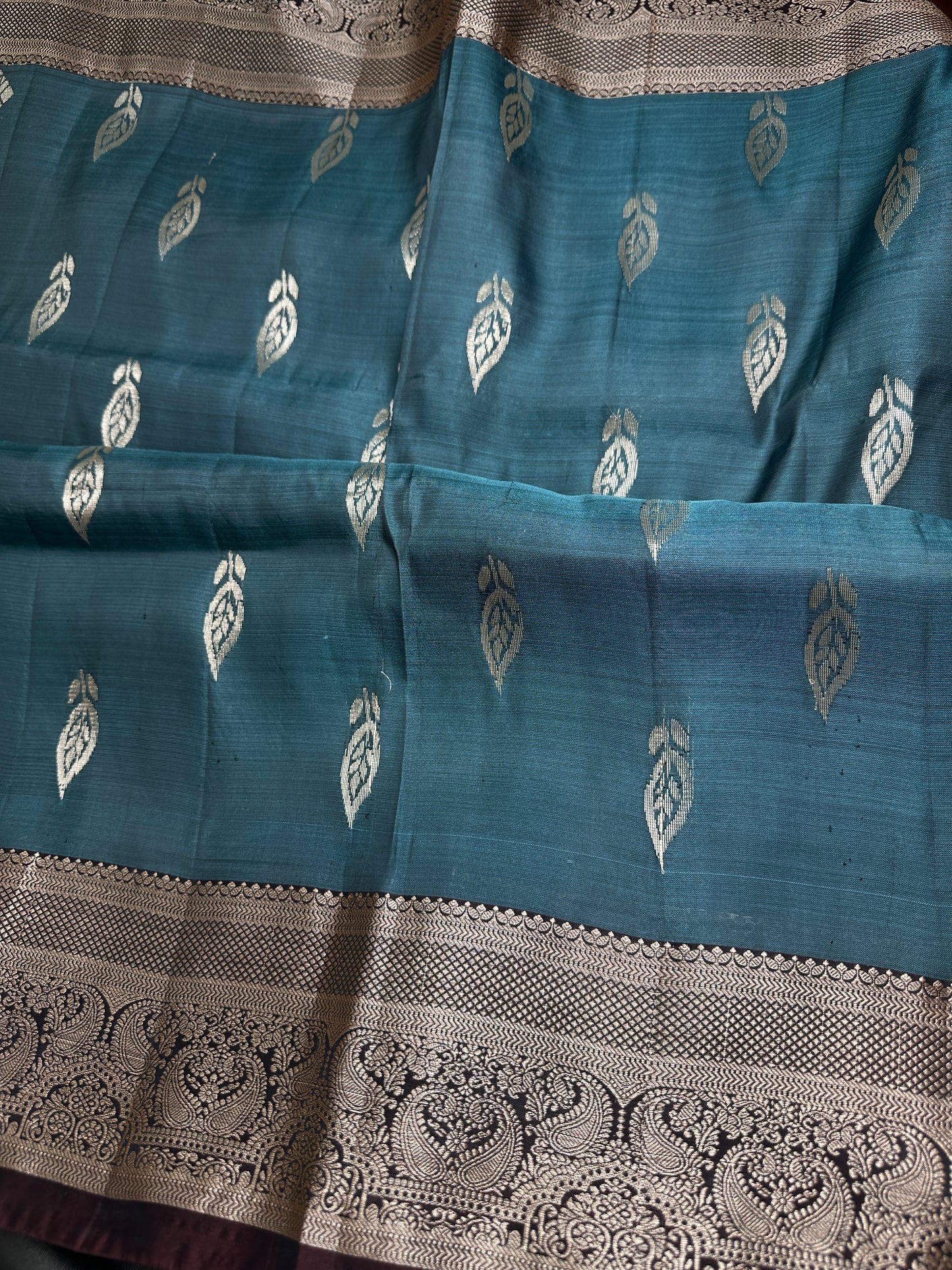 Teal Light Weight Kanchi Soft Handloom Silk  Saree - 