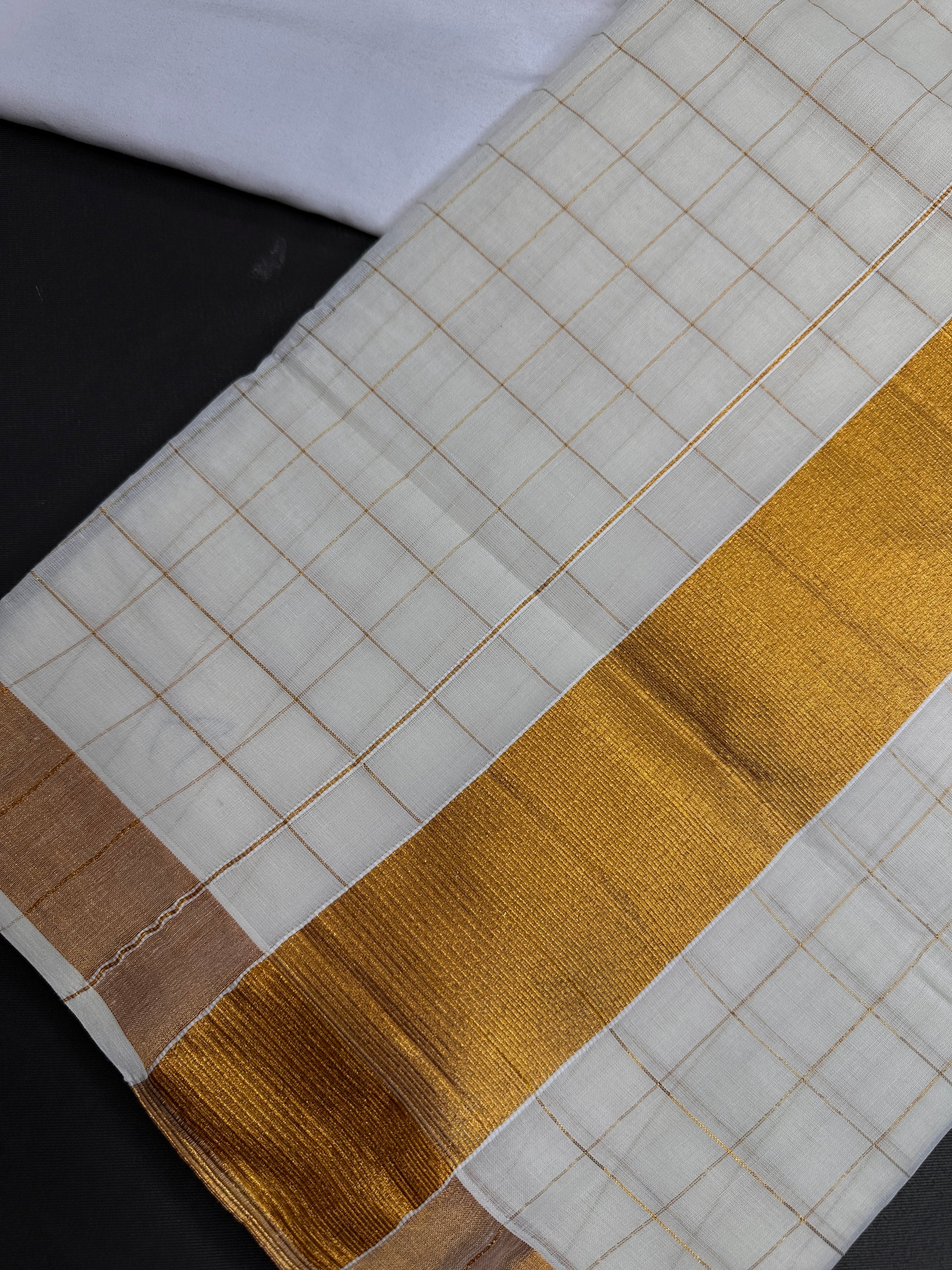 Onam Traditional Cotto Saree - 
