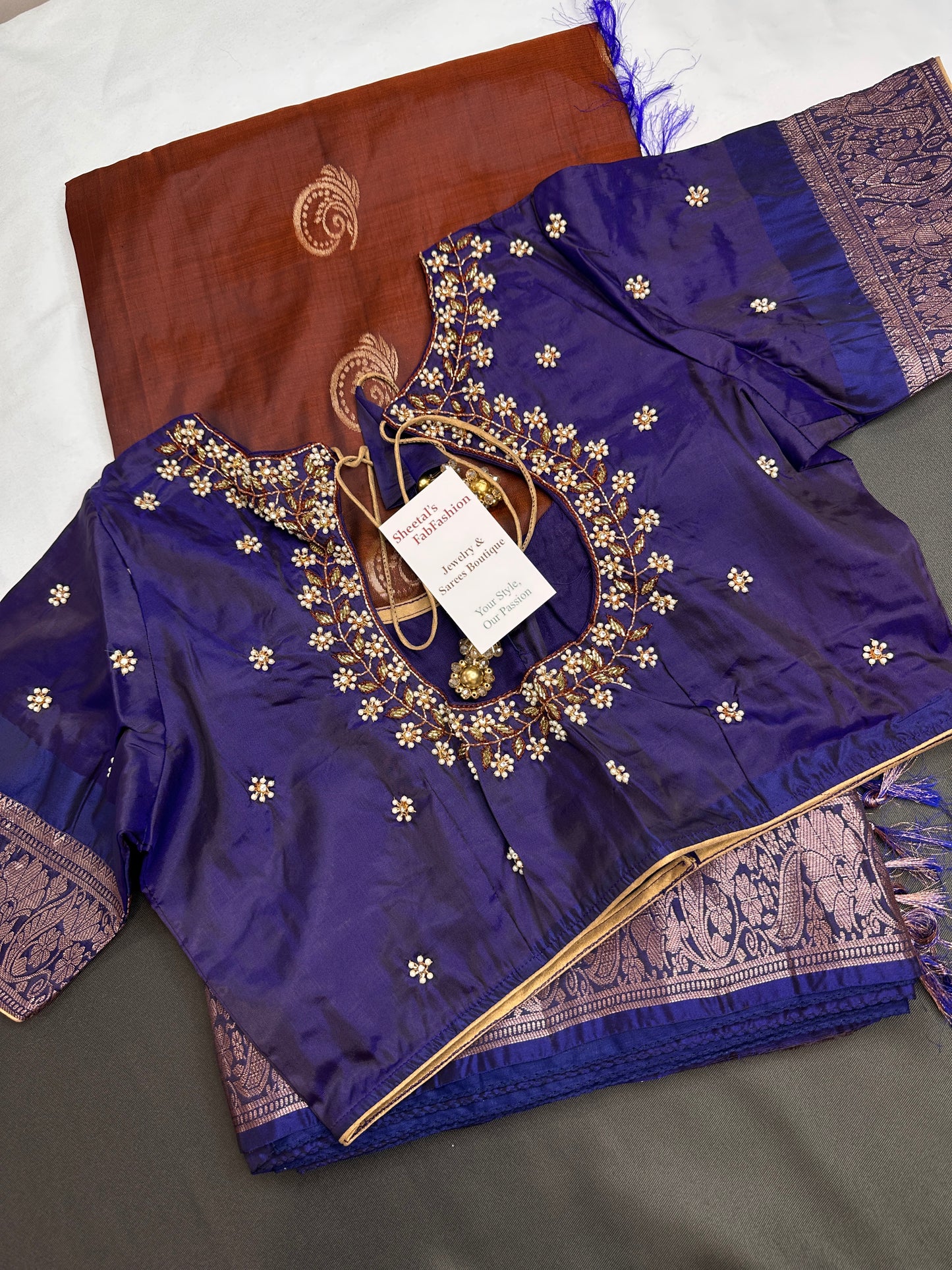 Brown Light Weight Kanchi Soft Handloom Silk  Saree - 