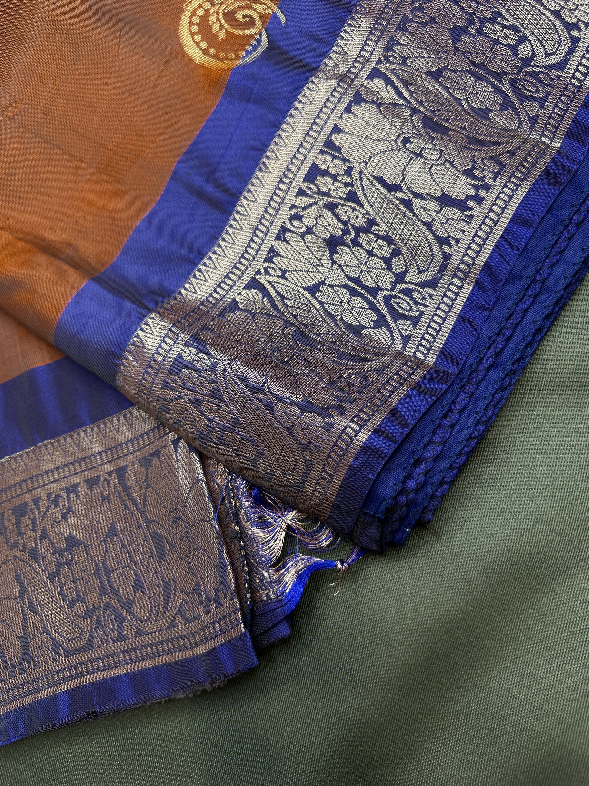 Brown Light Weight Kanchi Soft Handloom Silk  Saree - 