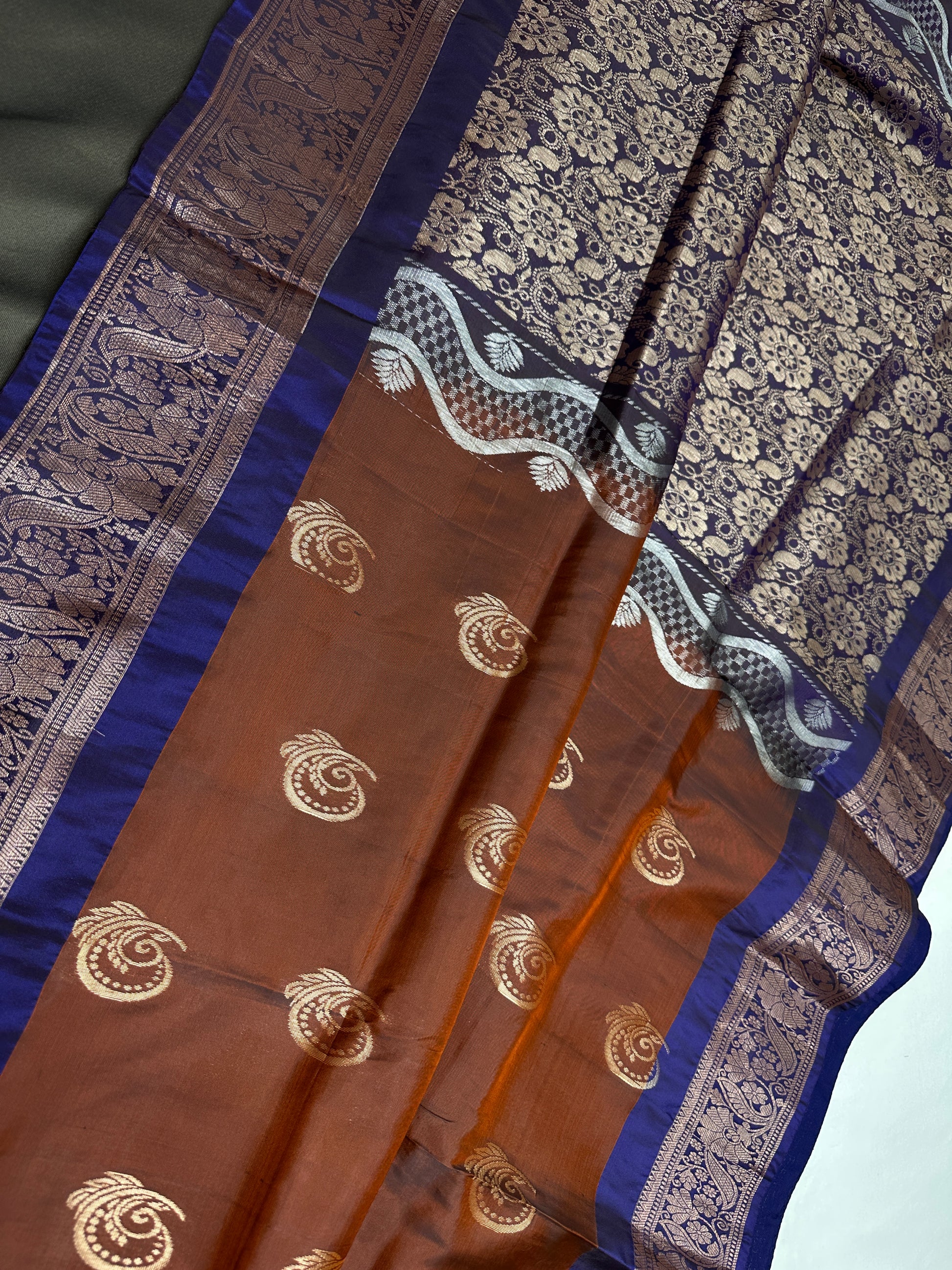 Brown Light Weight Kanchi Soft Handloom Silk  Saree - 