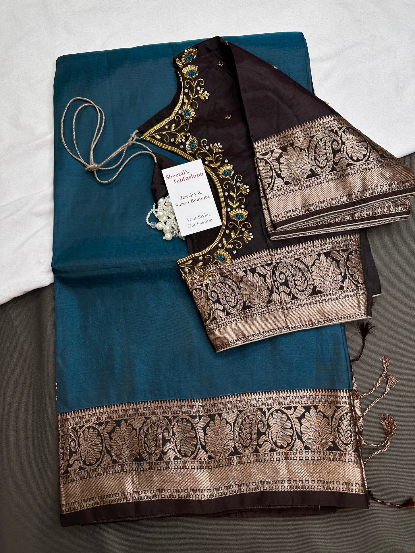 Peacock Blue Light Weight Kanchi Soft Handloom Silk  Saree - 