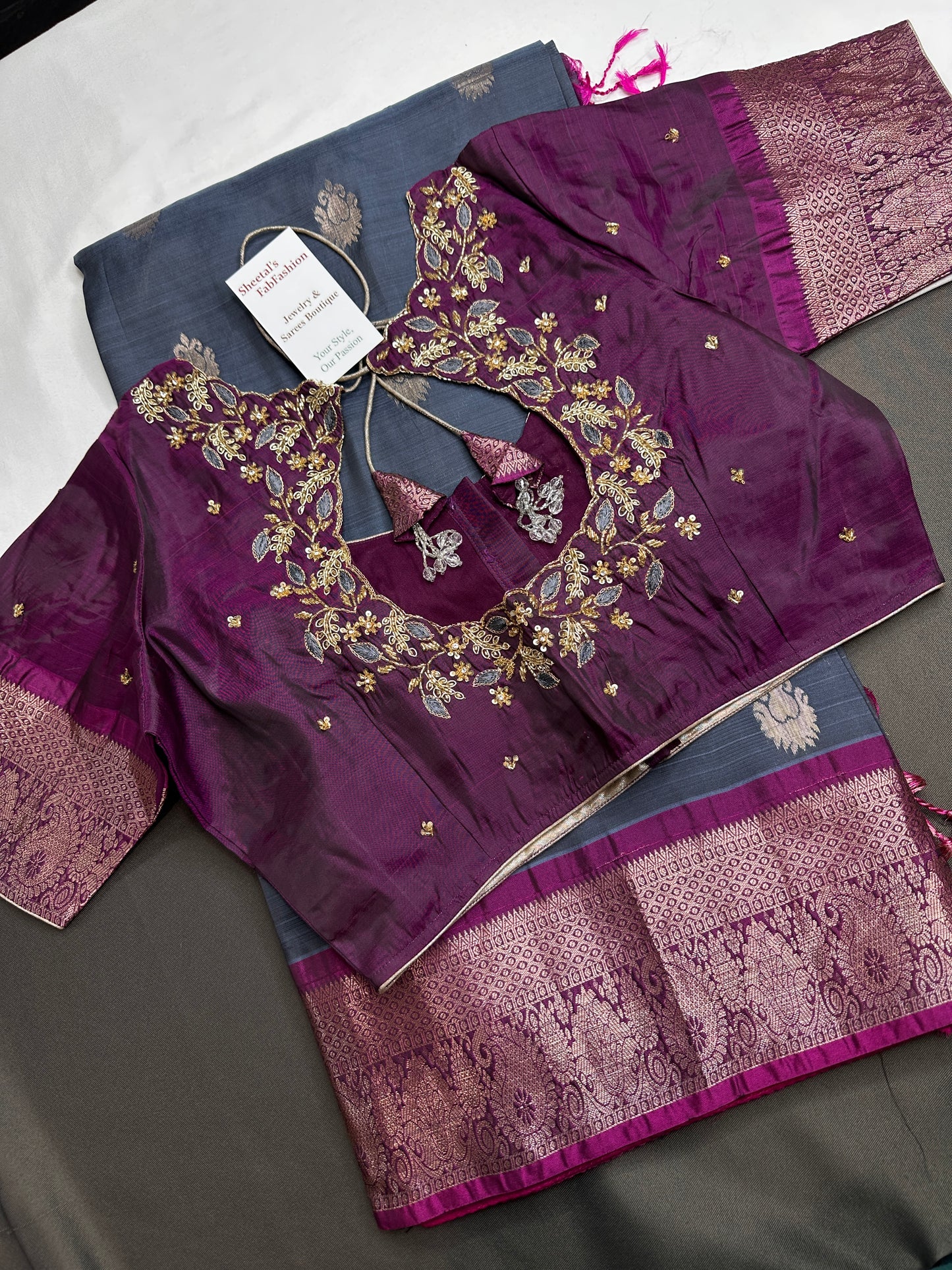Grey Magenta Light Weight Kanchi Soft Handloom Silk  Saree - 