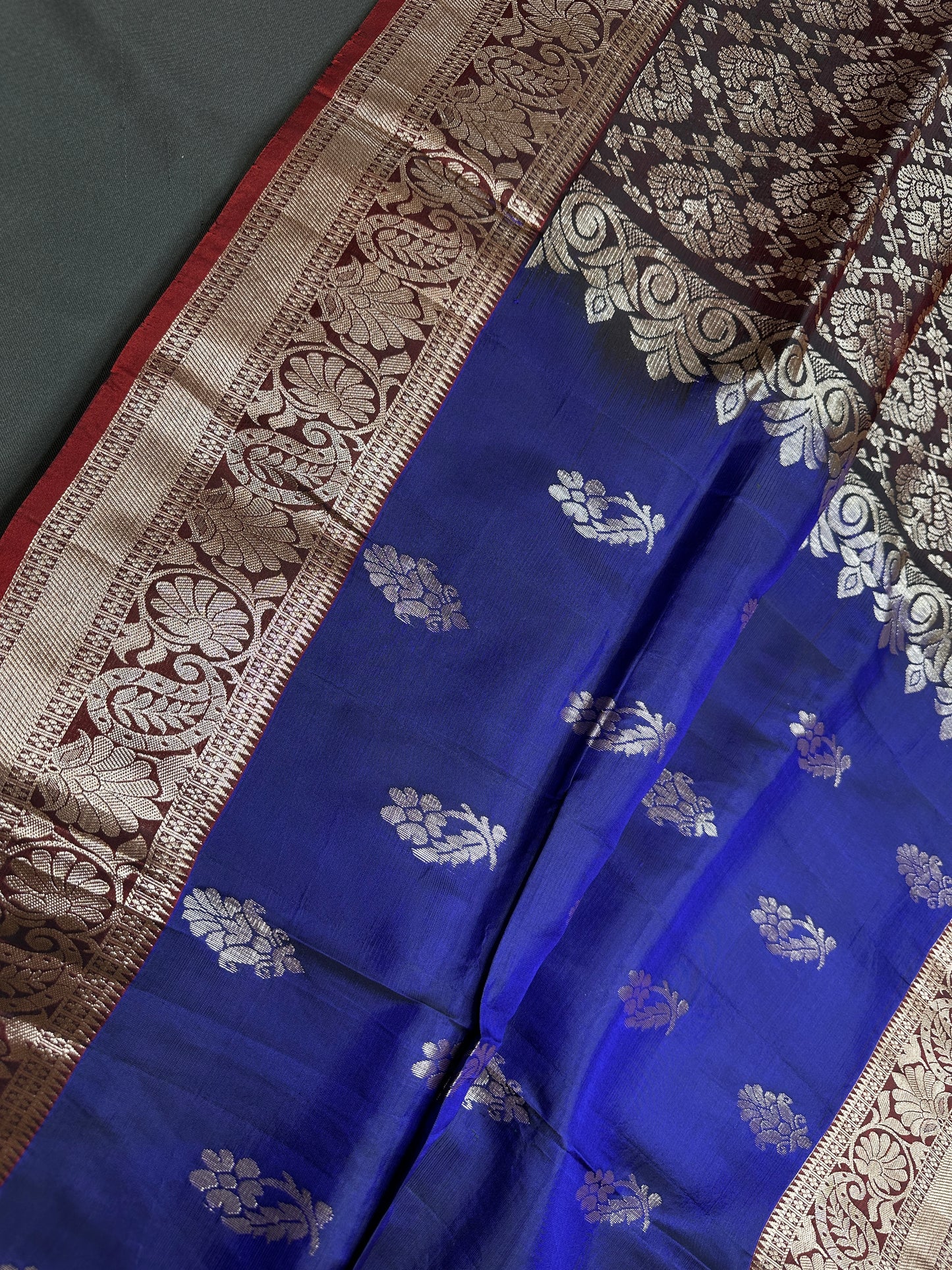 Blue Maroon Light Weight Kanchi Soft Handloom Silk  Saree - 