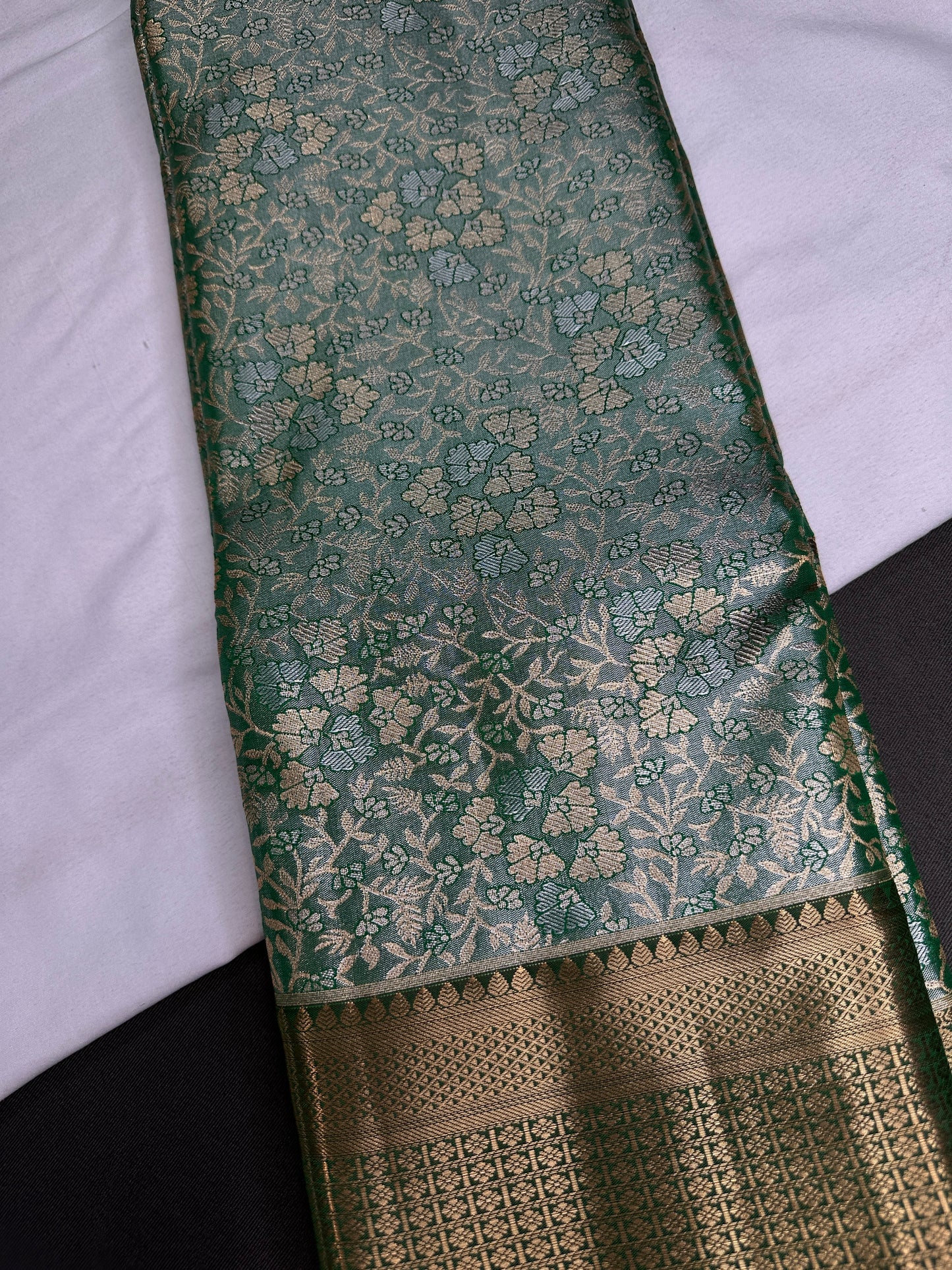 Green Kanchi Light Weight Semi Silk Gifting Saree - 